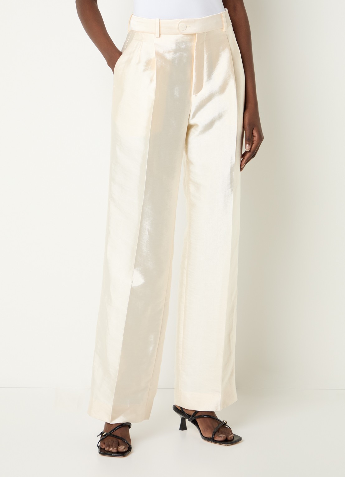 Sandro High waist wide fit pantalon met glanzende finish - detail 2 ivoor
