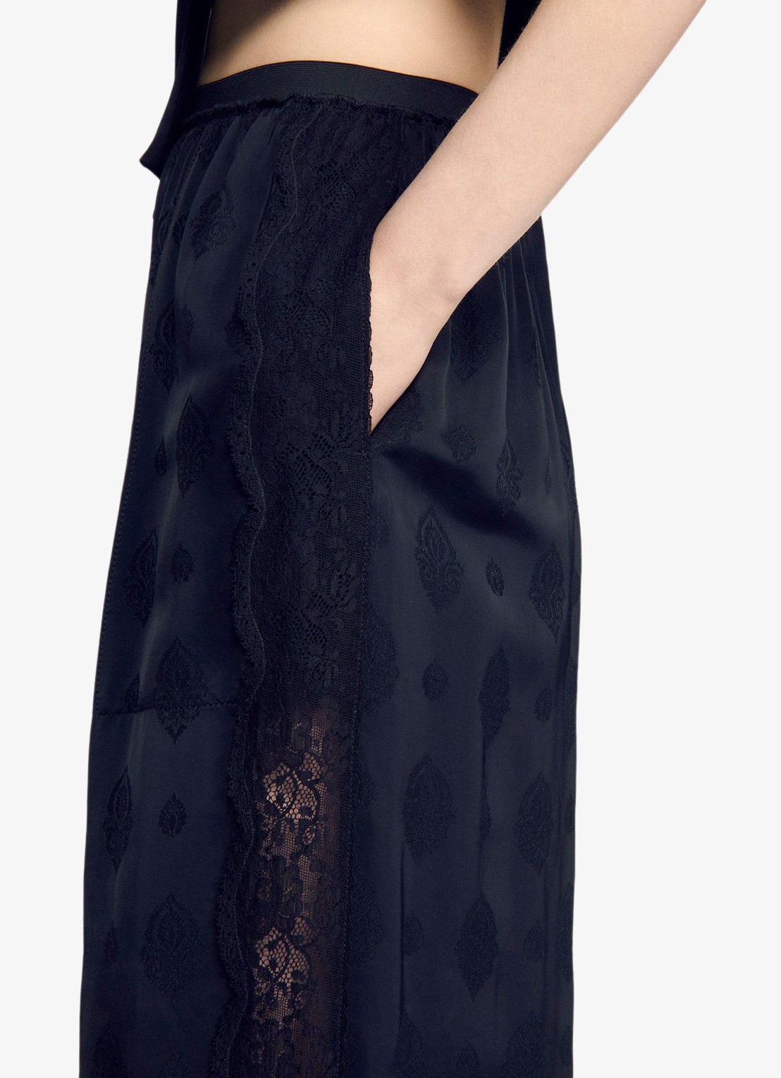 Sandro High waist wide fit pantalon met jacquard dessin en zakken - detail 4 black / zwart