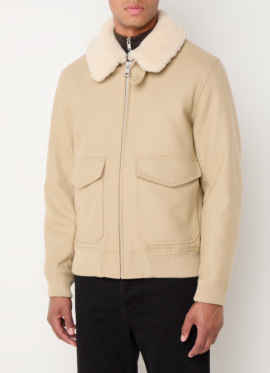 Sandro Jack in kasjmierblend met afneembare kraag - detail beige