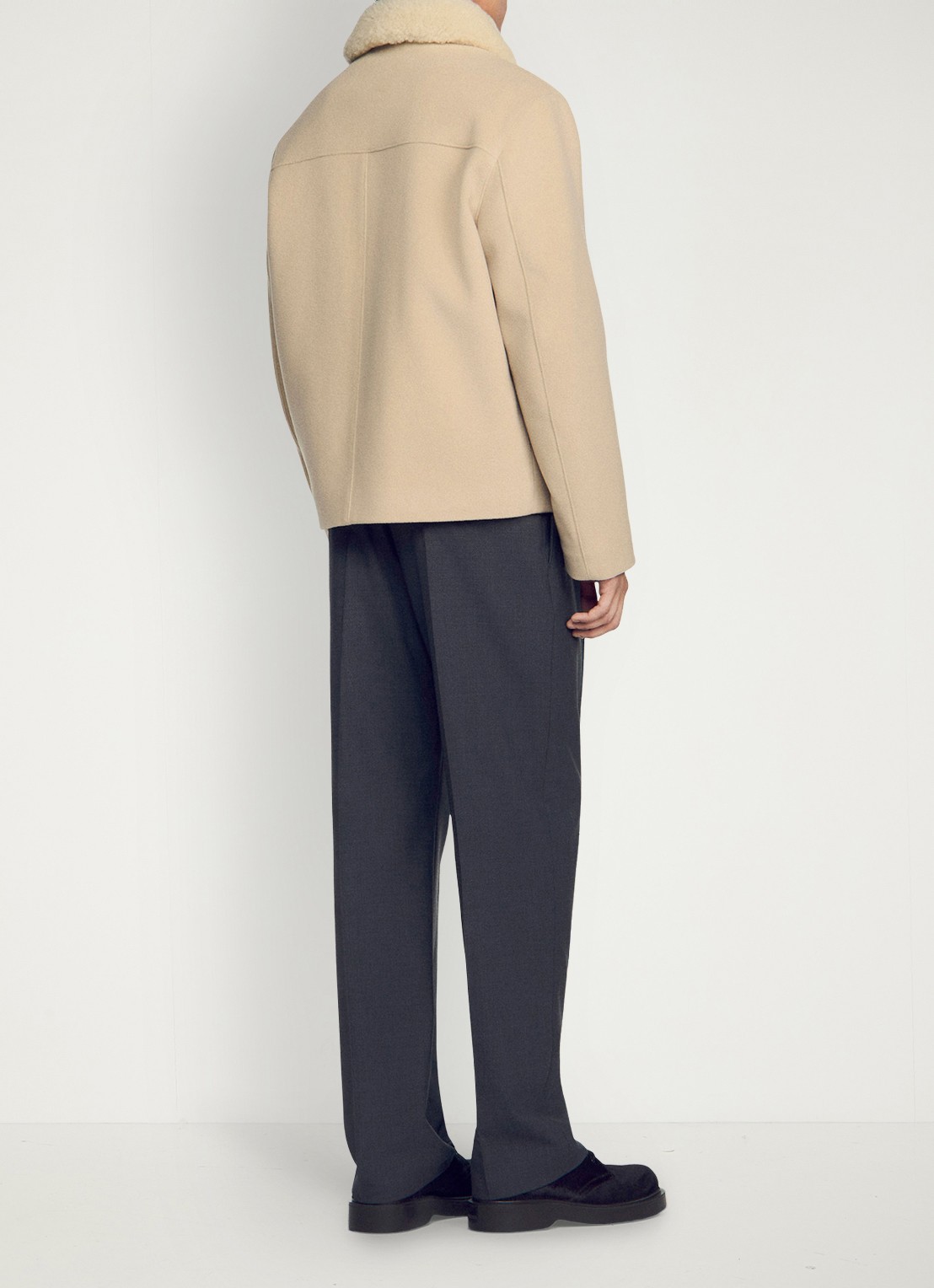 Sandro Jack in kasjmierblend met steekzakken - achterkant 4 beige