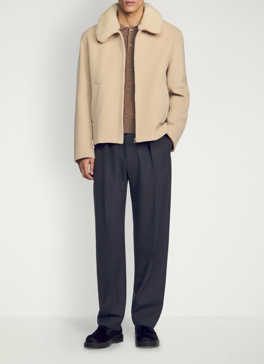 Sandro Jack in kasjmierblend met steekzakken - detail beige