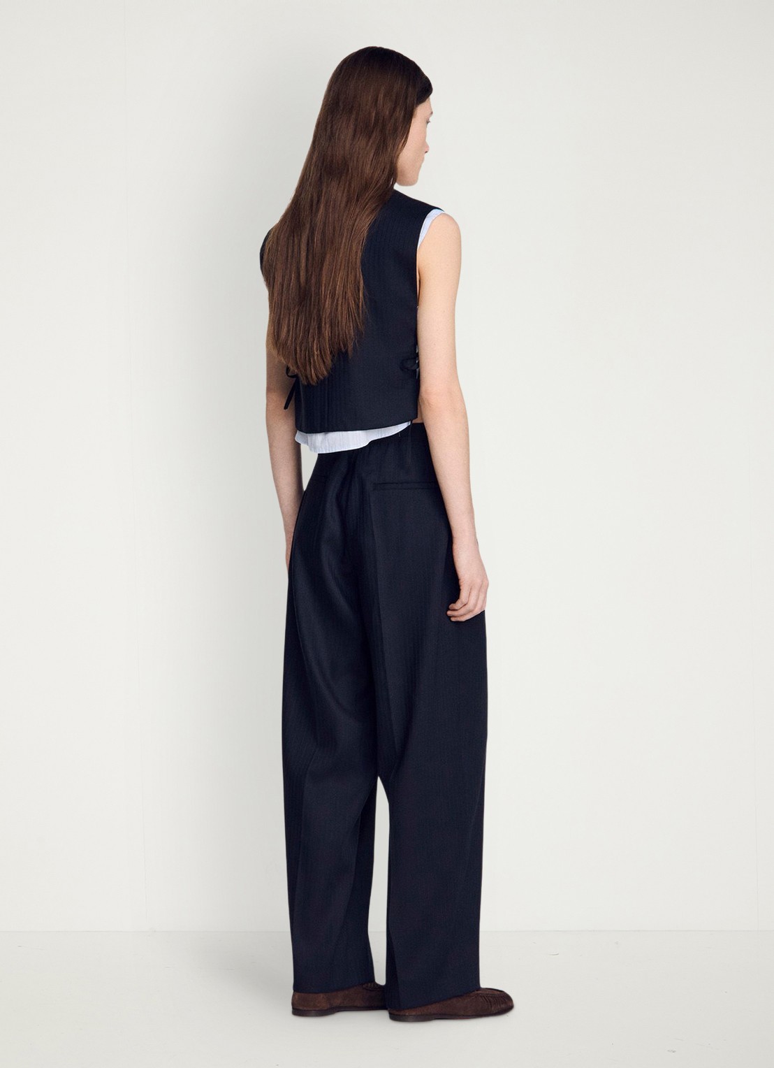 Sandro Loose fit pantalon met steekzakken en krijtstreep - achterkant 7 blauw