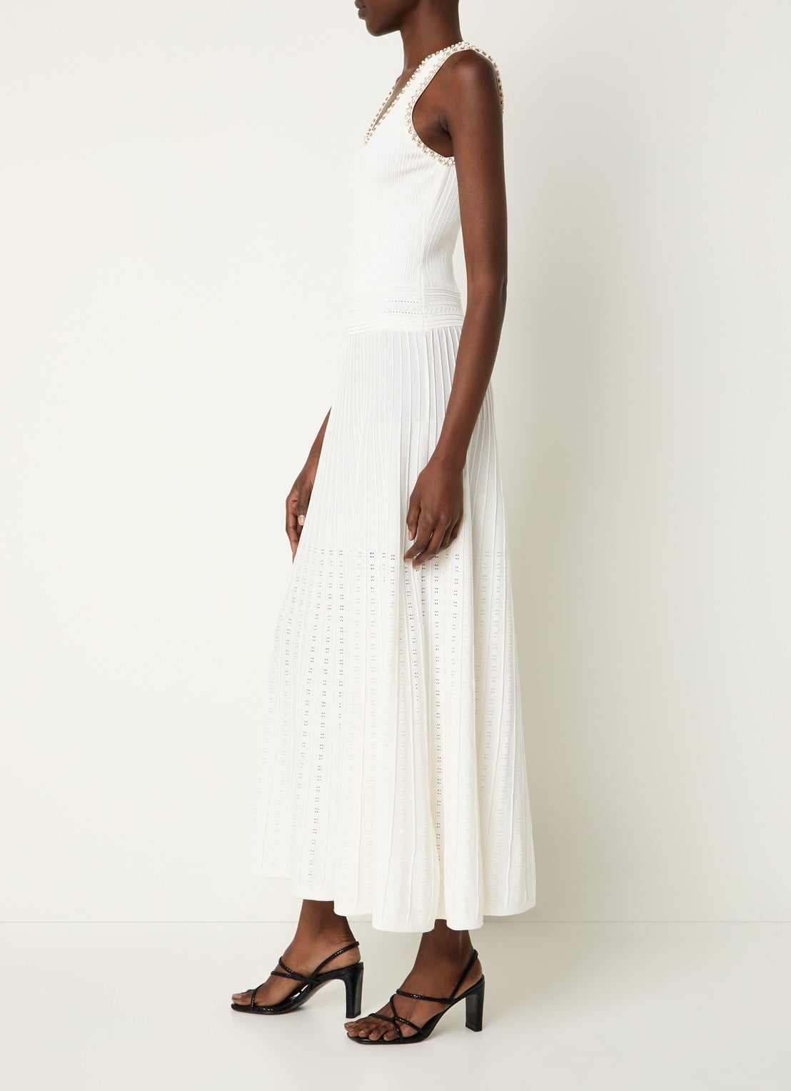 Sandro Maxi jurk met imitatieparels en strass - voorkant 3 gebroken wit