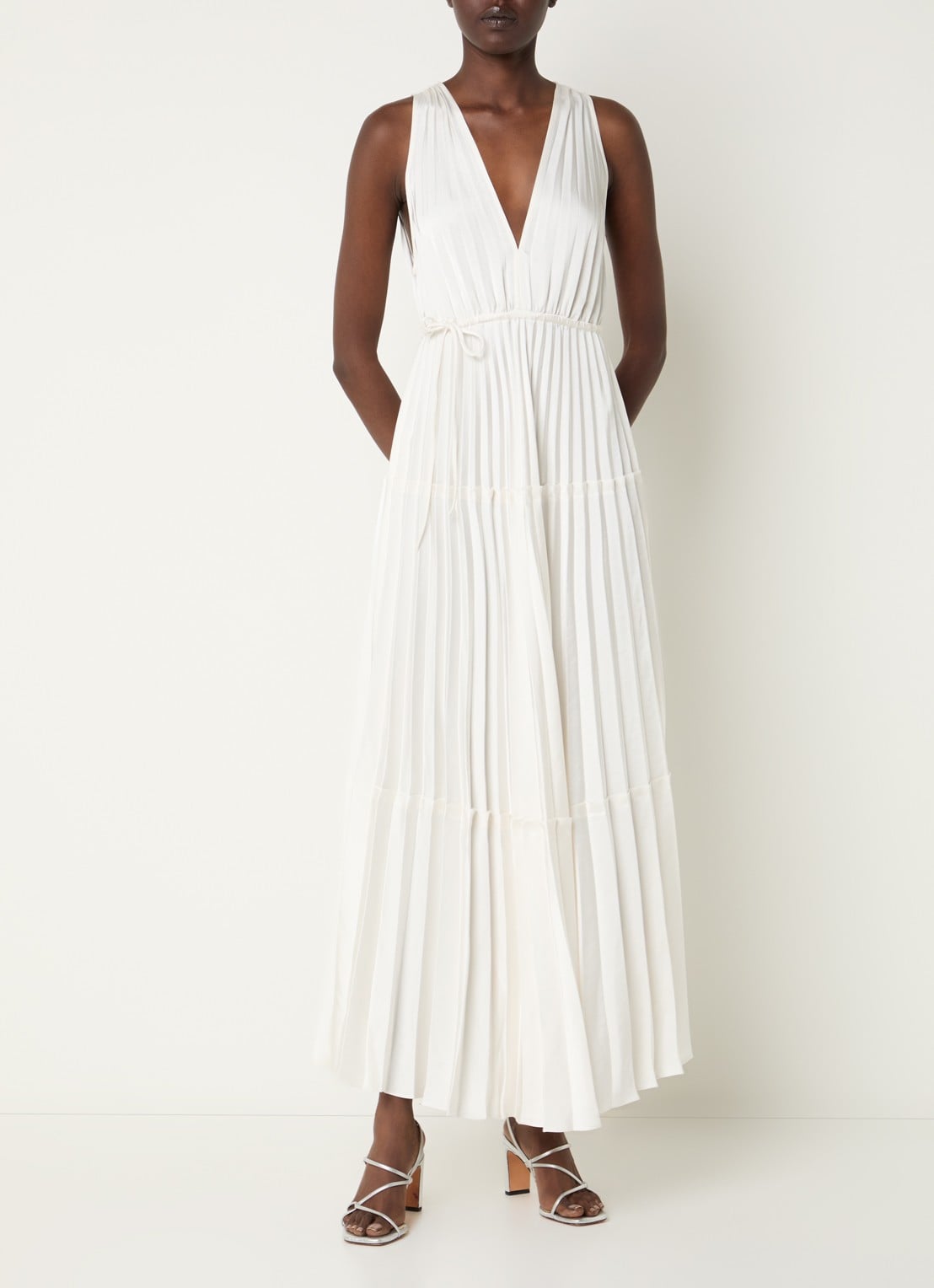 Sandro Maxi jurk met plissé - detail 3 gebroken wit