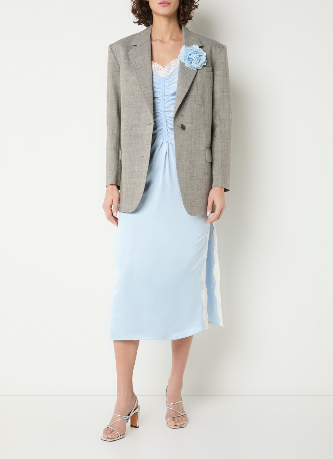 Sandro Midi jurk in linnenblend met details van kant - voorkant 2 lichtblauw