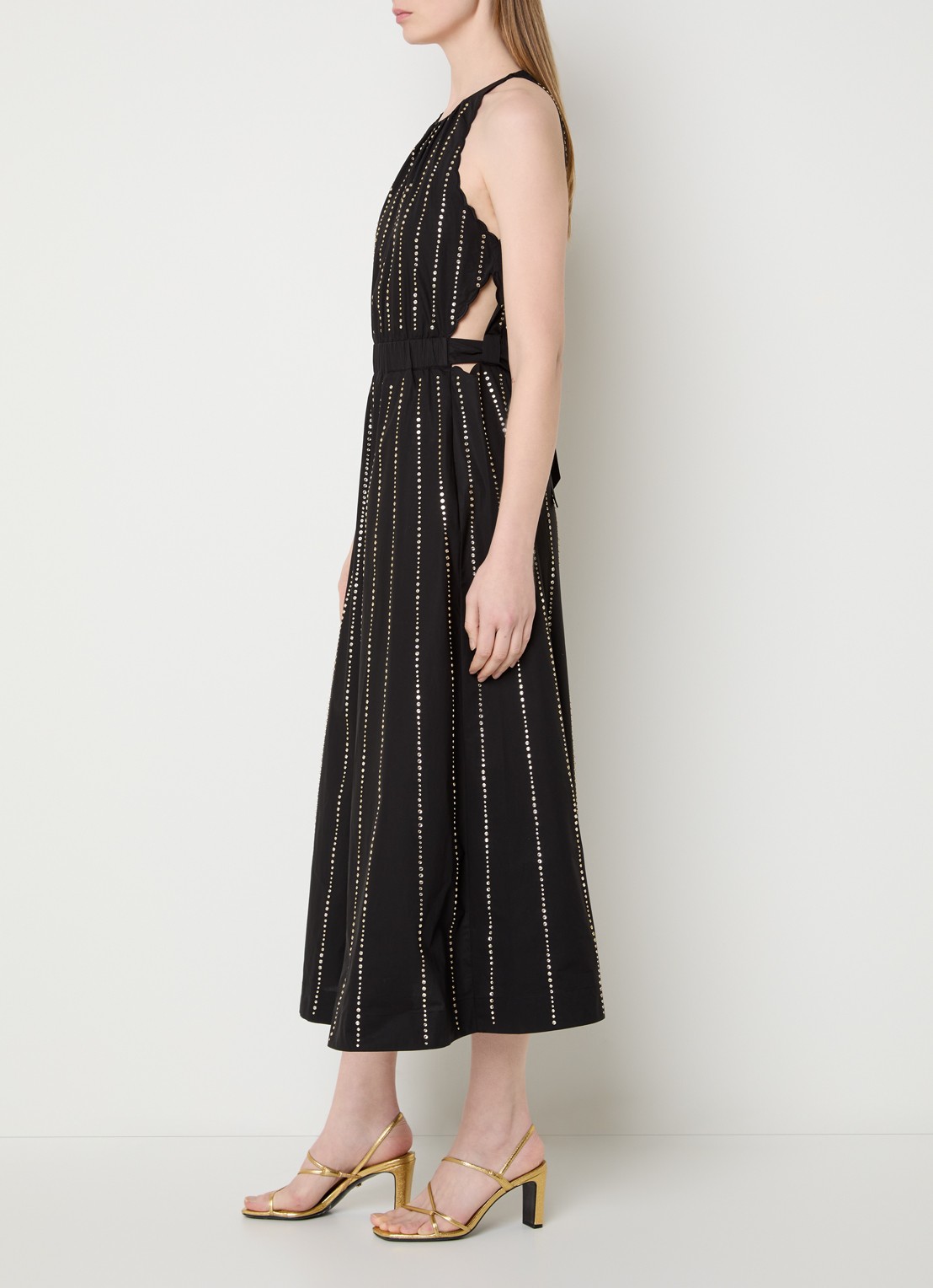 Sandro Midi jurk met studs en cut-out detail - voorkant 2 zwart