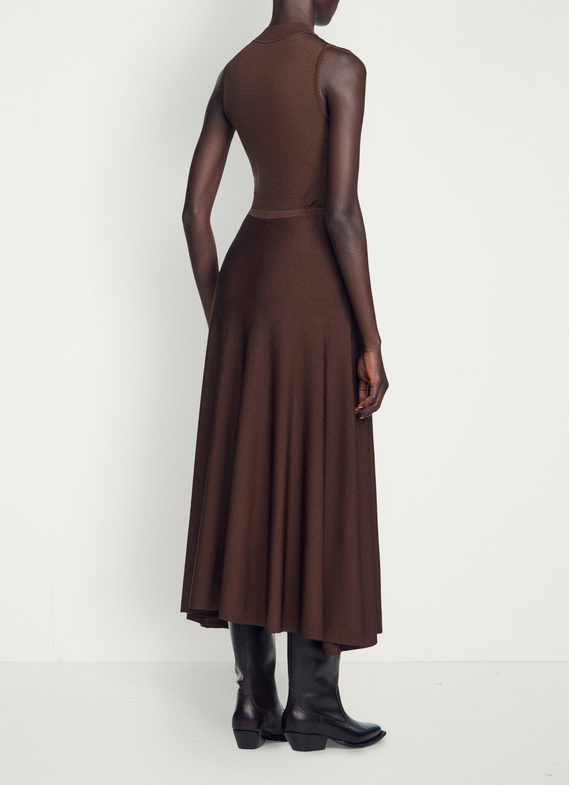 Sandro Midi rok met plooien - achterkant 4 bruin