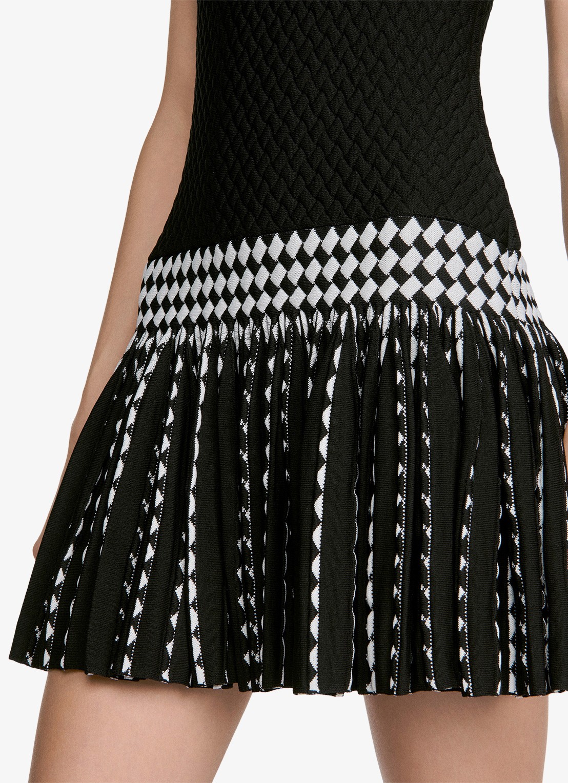 Sandro Mini jurk met structuur - detail 4 zwart