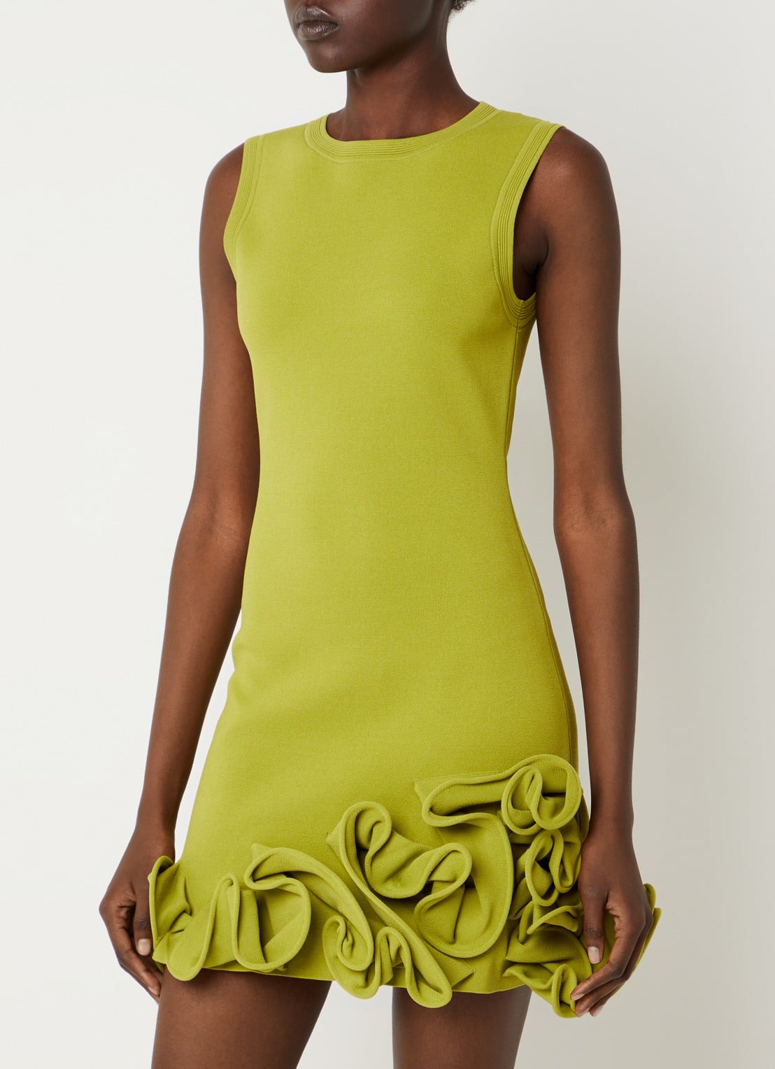 Sandro Mini jurk met volant - detail 4 mosgroen