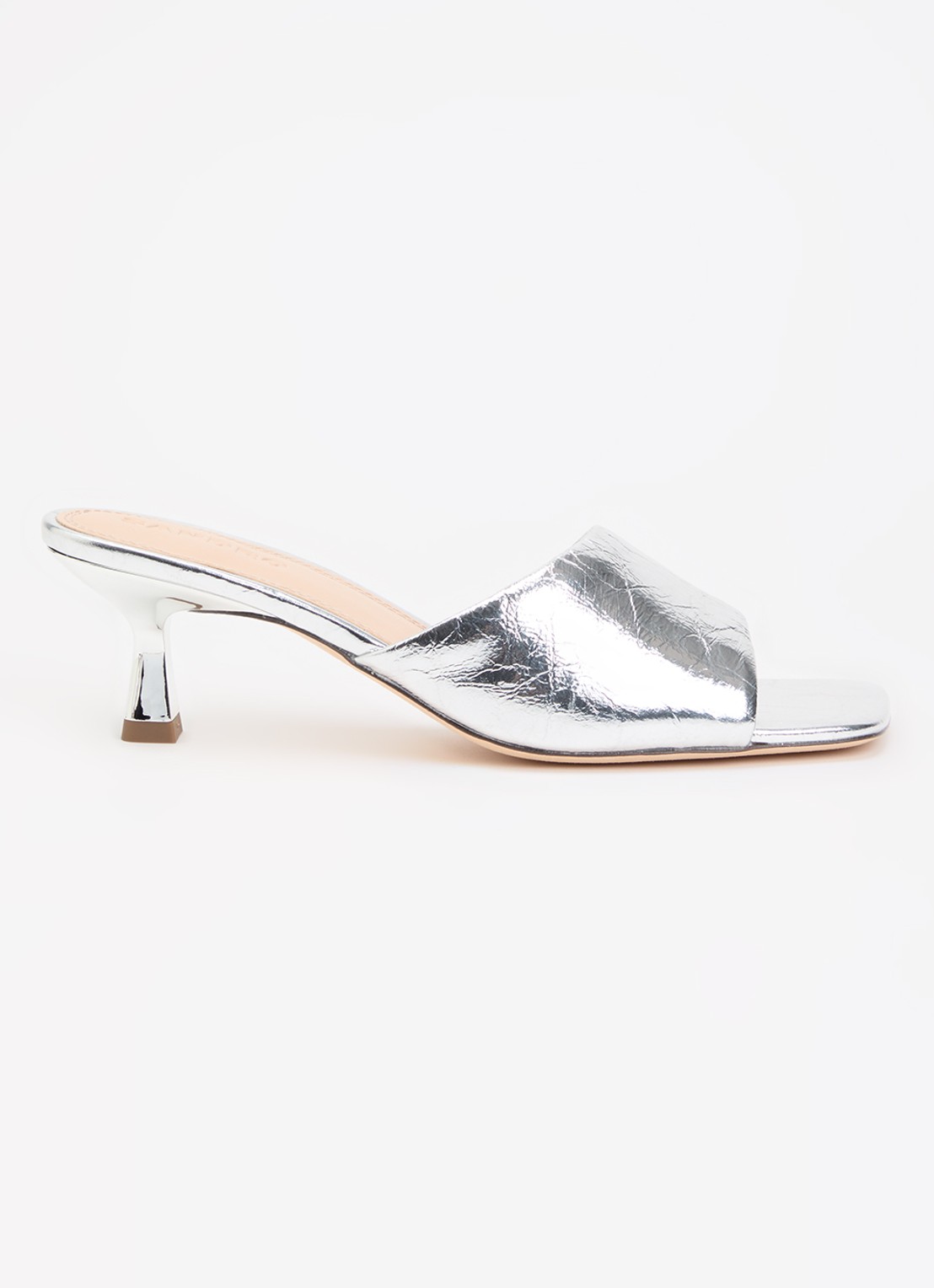 Sandro Muiltje van leer met metallic finish  - voorkant zilver