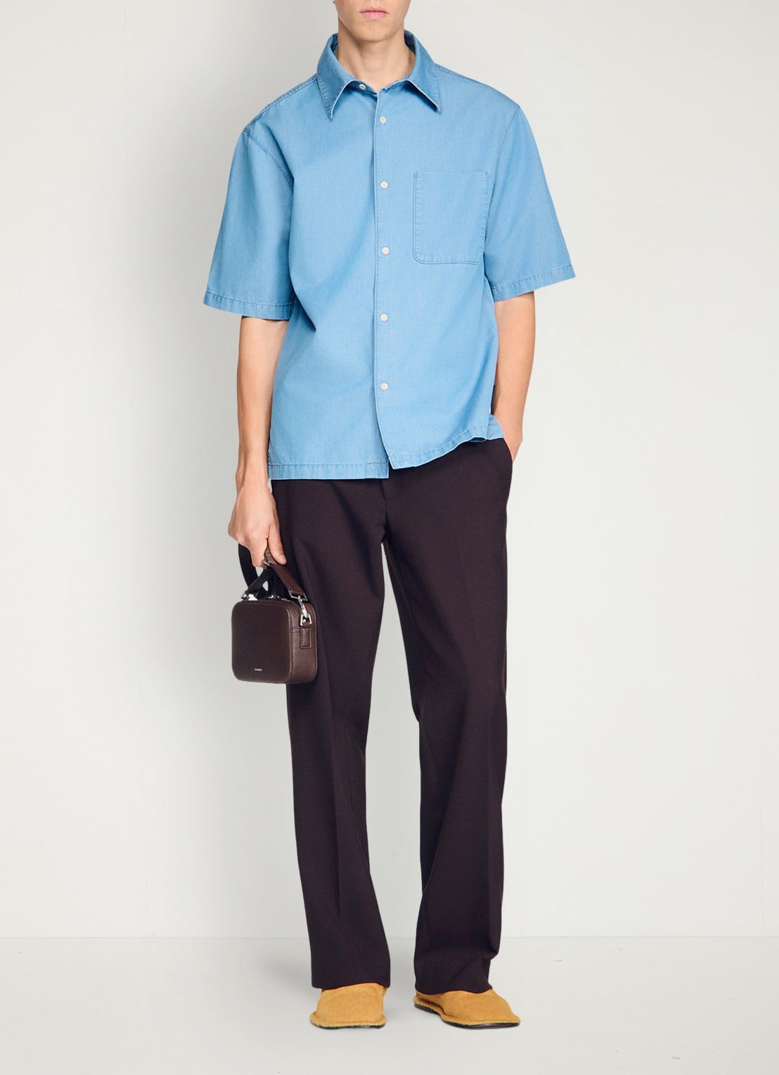 Sandro Oversized fit overhemd met borstzak - voorkant 6 chambray / blauw