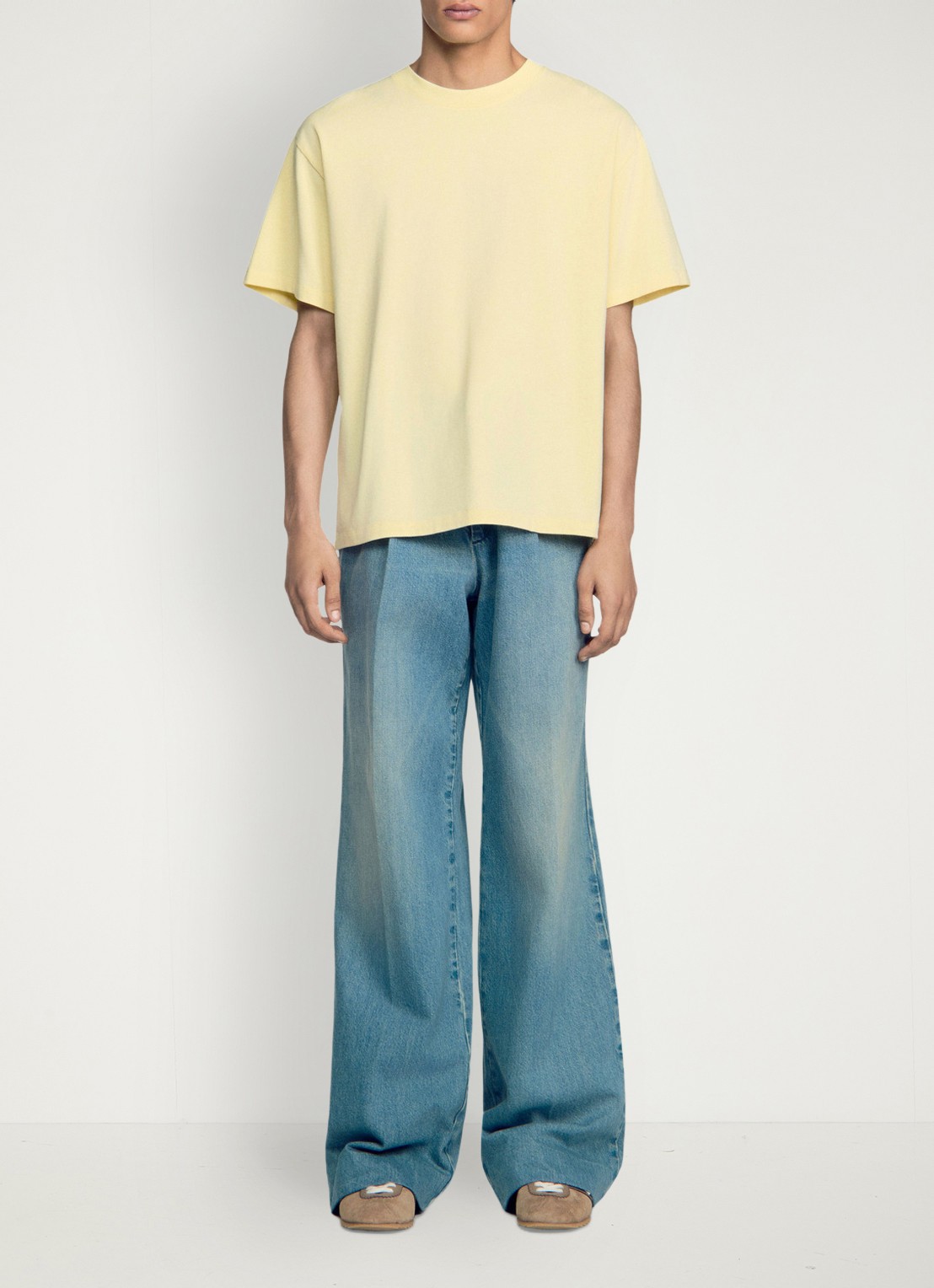 Sandro Oversized T-shirt met ronde hals - voorkant 6 lichtgeel