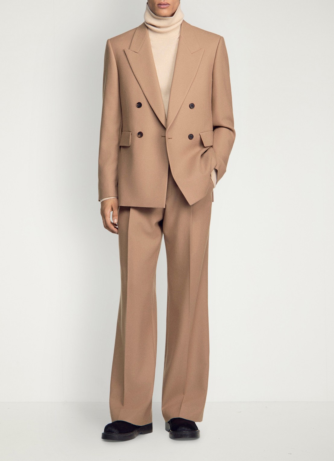 Sandro Regular fit colbert van wol met klepzakken - detail camel