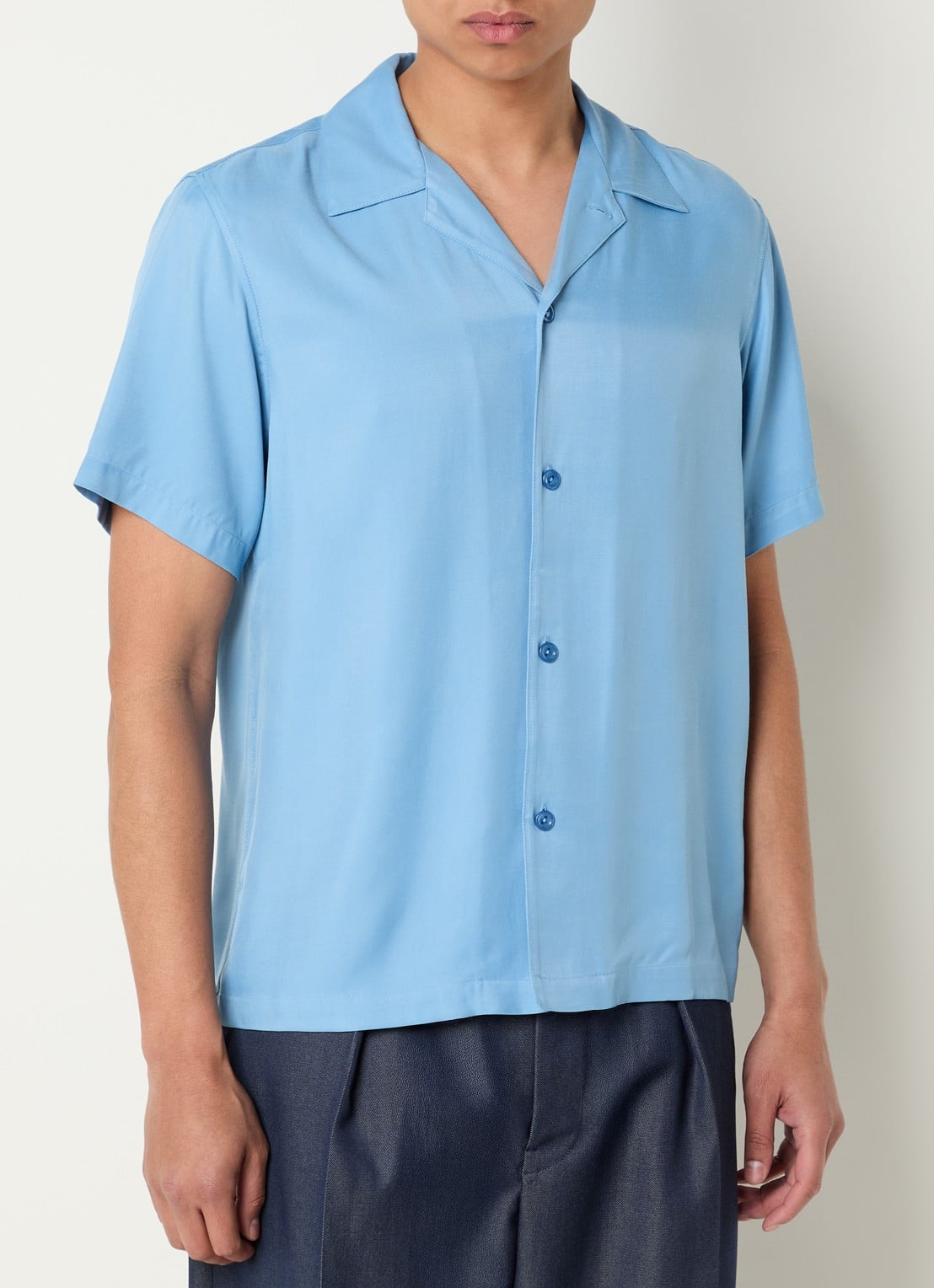Sandro Regular fit overhemd met V-hals - detail 3 blauw