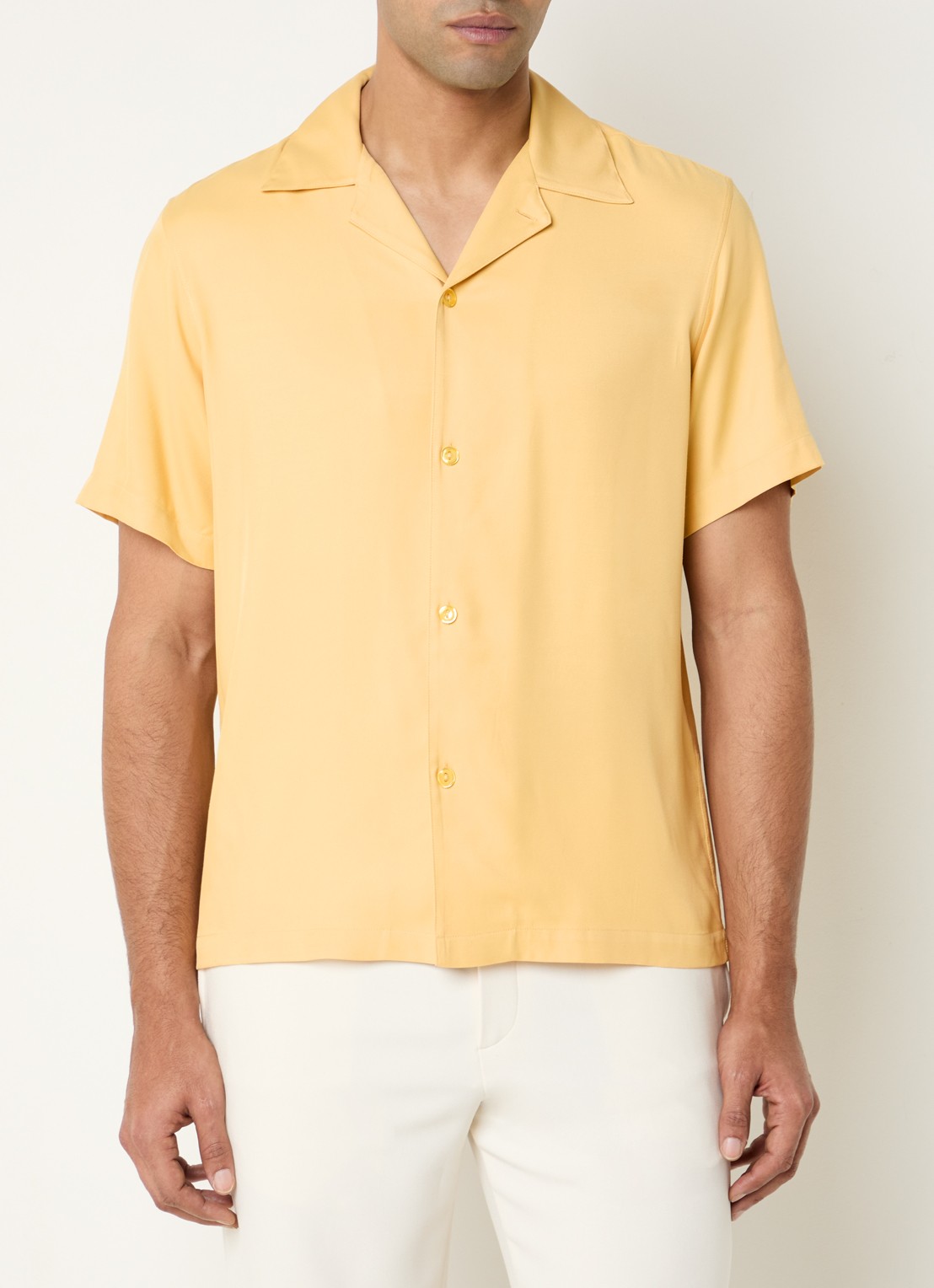 Sandro Regular fit overhemd met V-hals - detail 3 okergeel