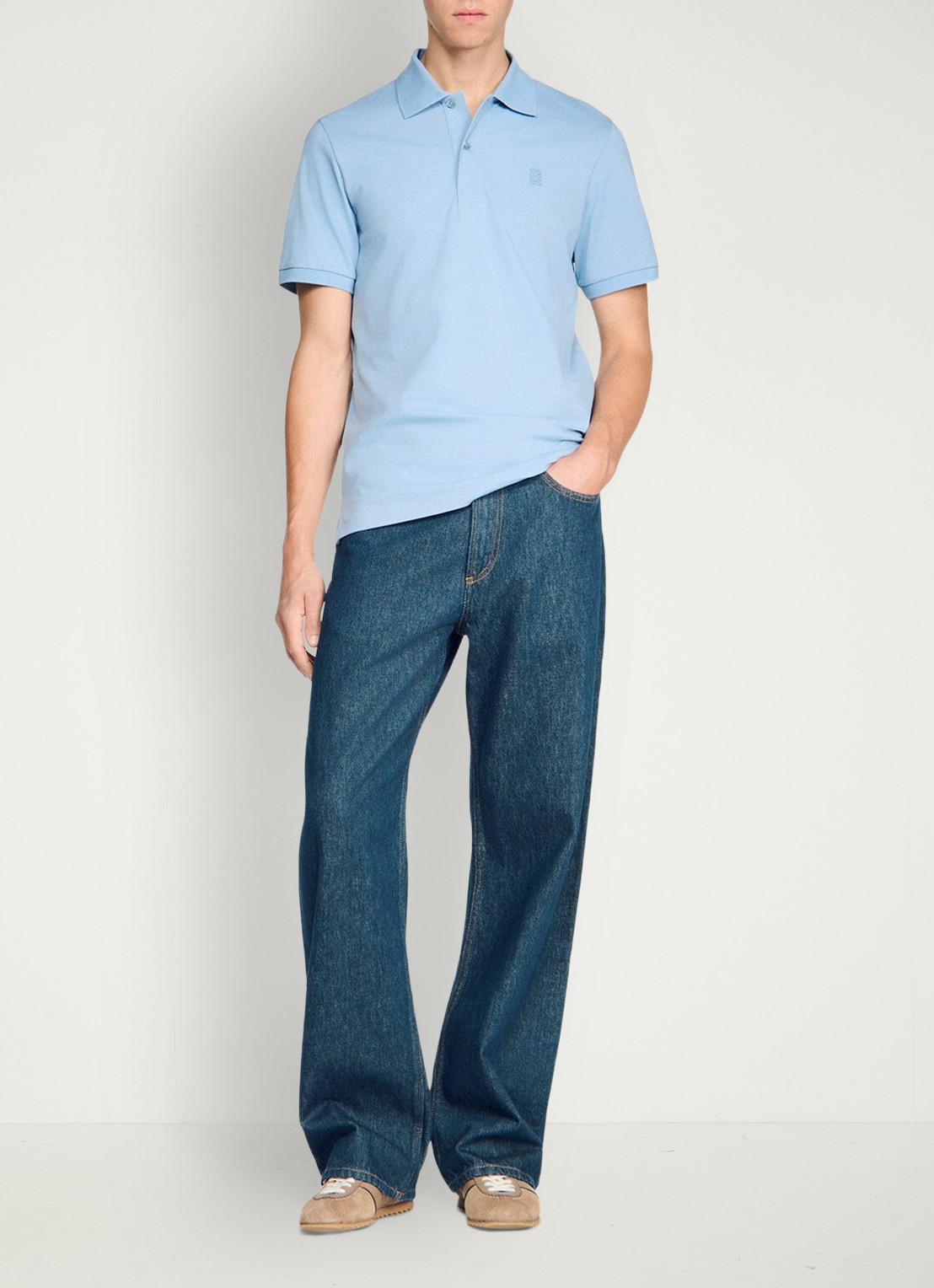 Sandro Regular fit polo met logoborduring - voorkant 7 lichtblauw