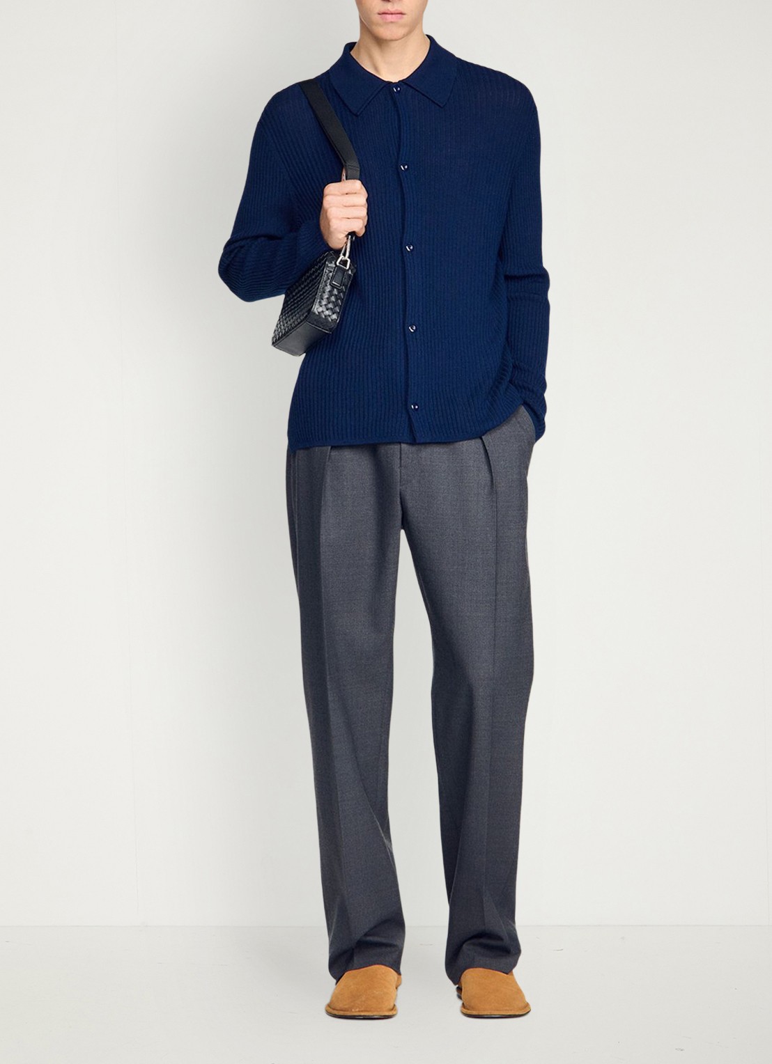 Sandro Ribgebreid vest in wolblend met V-hals - voorkant 3 royalblauw