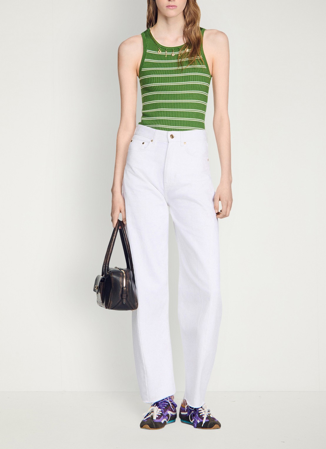 Sandro Ribgebreide tanktop in zijdeblend met streepprint en decoratie - voorkant 3 groen