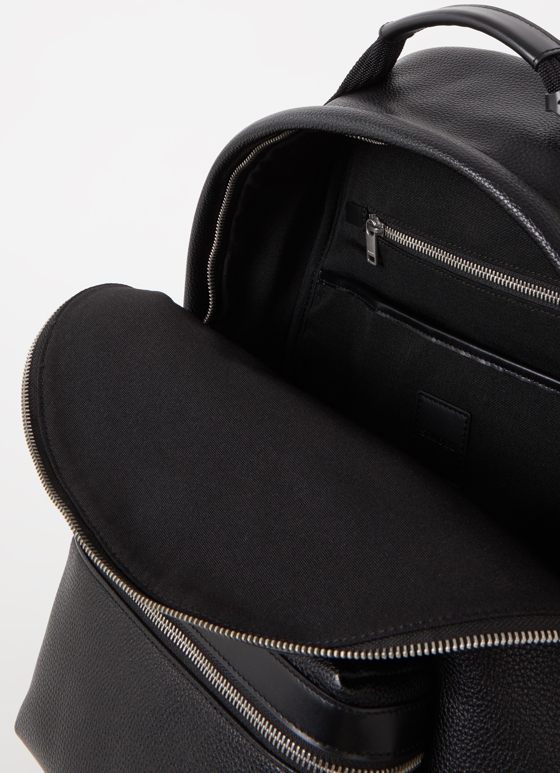 Sandro Rugzak met 13 inch laptopvak en logo - detail 2 zwart