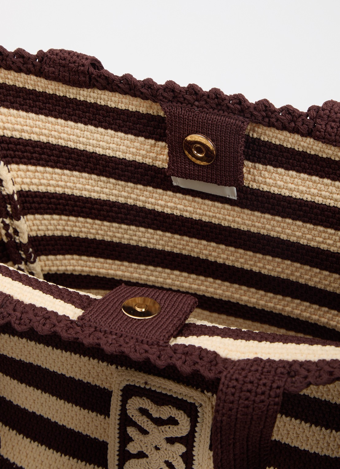 Sandro Shopper met streepprint - detail bruin