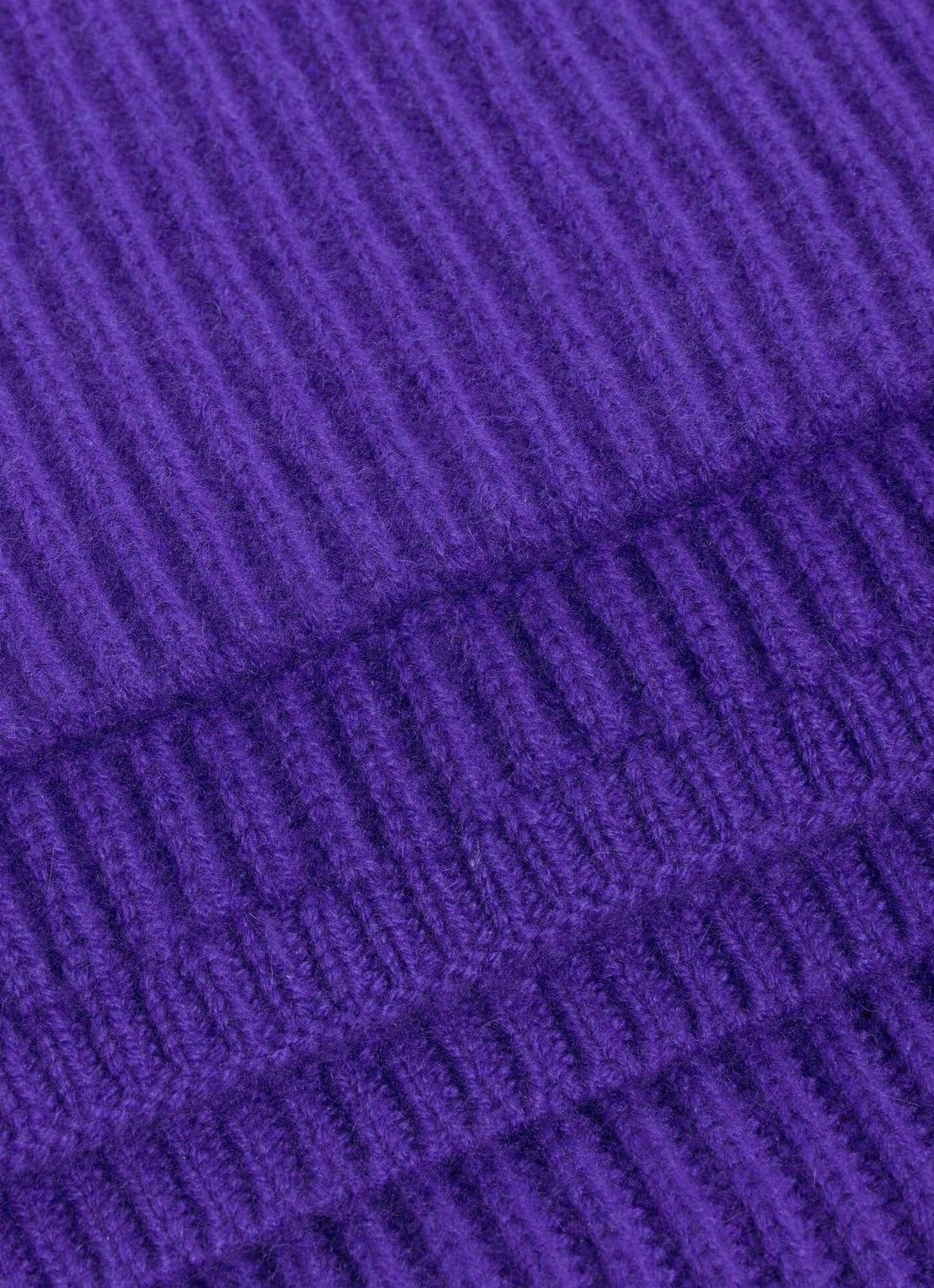 Sandro Sjaal in kasjmierblend - detail paars