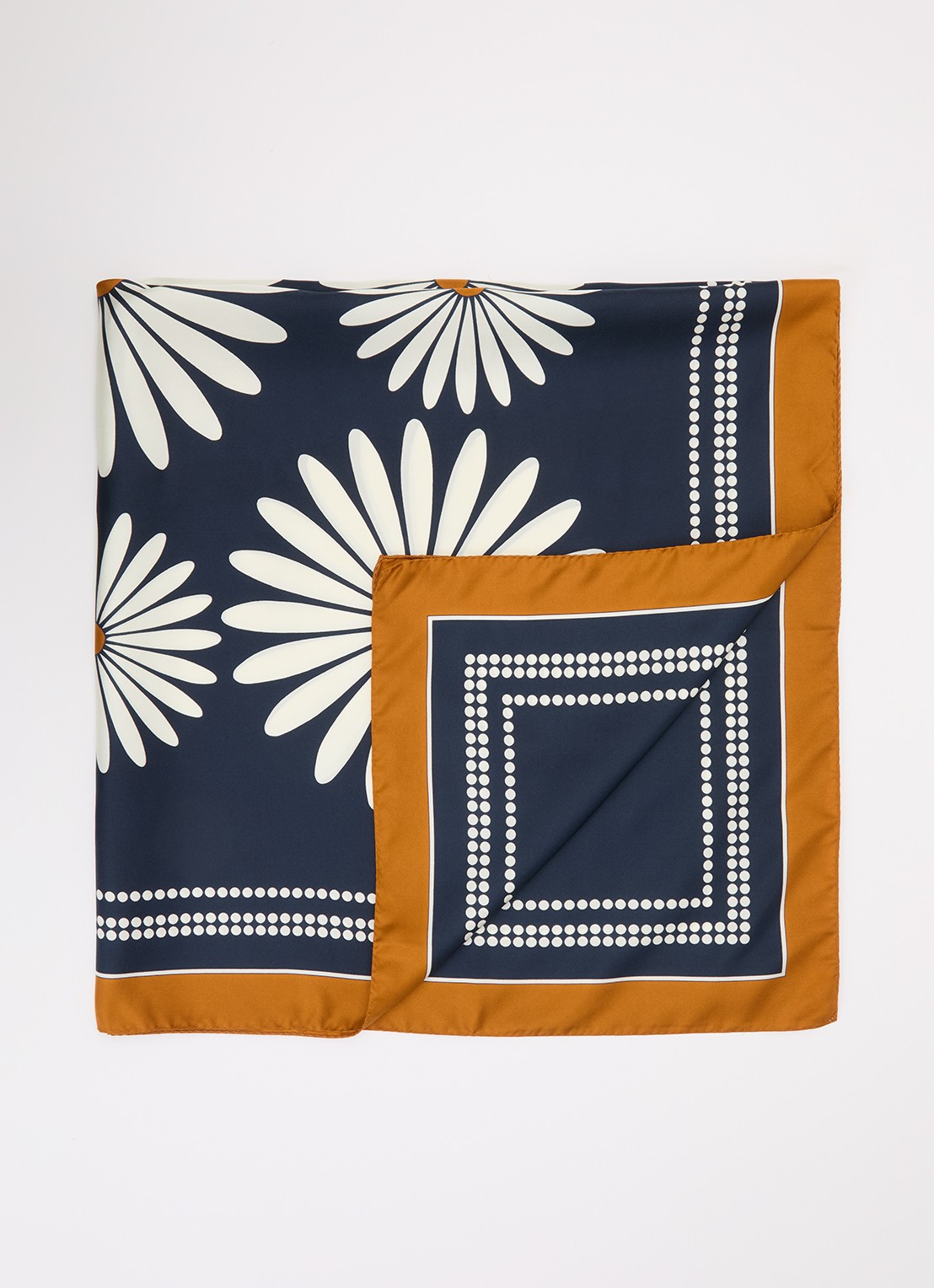 Sandro Sjaal van zijde met bloemenprint 90 x 90 cm - voorkant donkerblauw