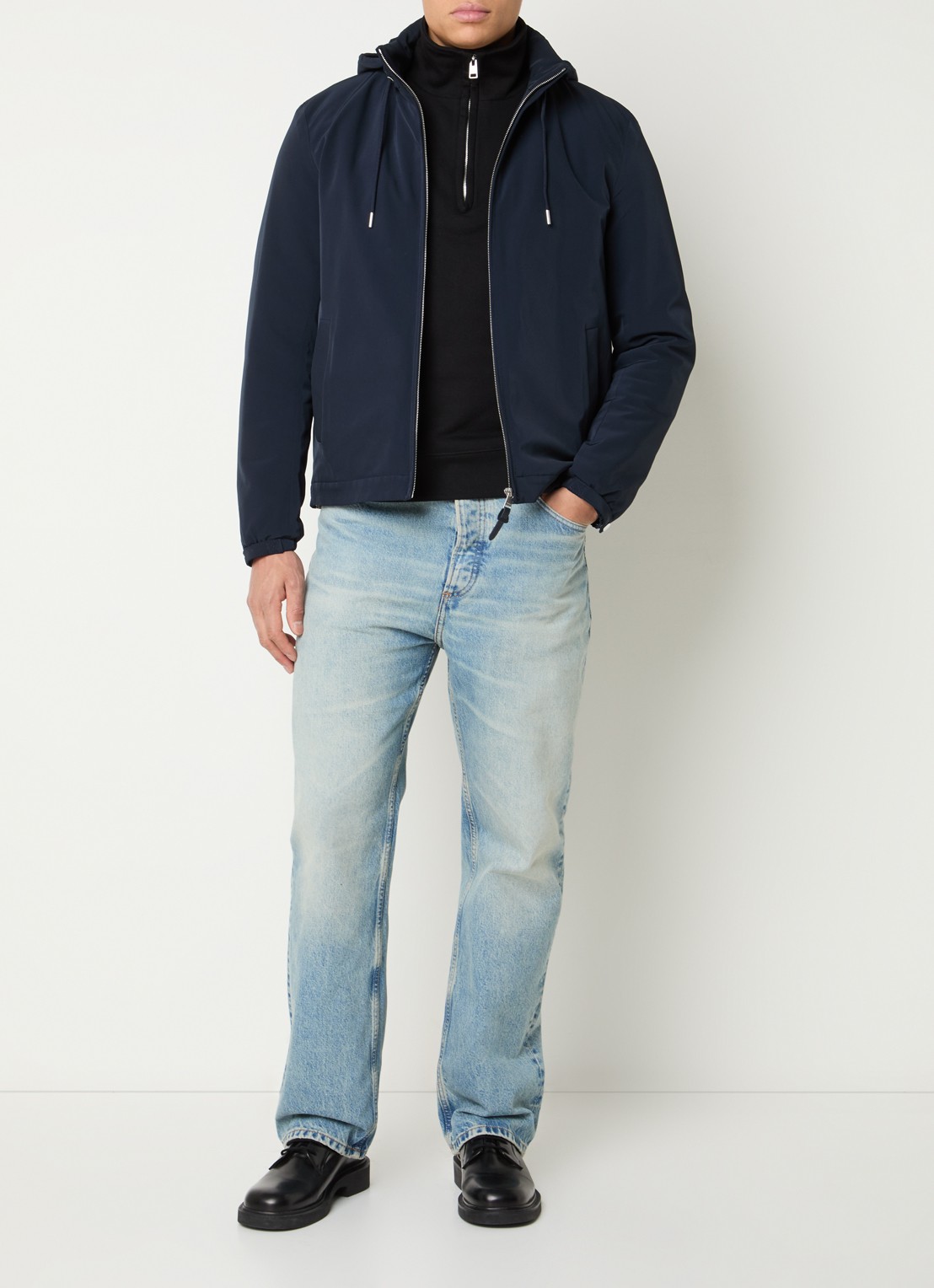 Sandro Softshell jack met opbergbare capuchon en steekzakken - voorkant 3 donkerblauw