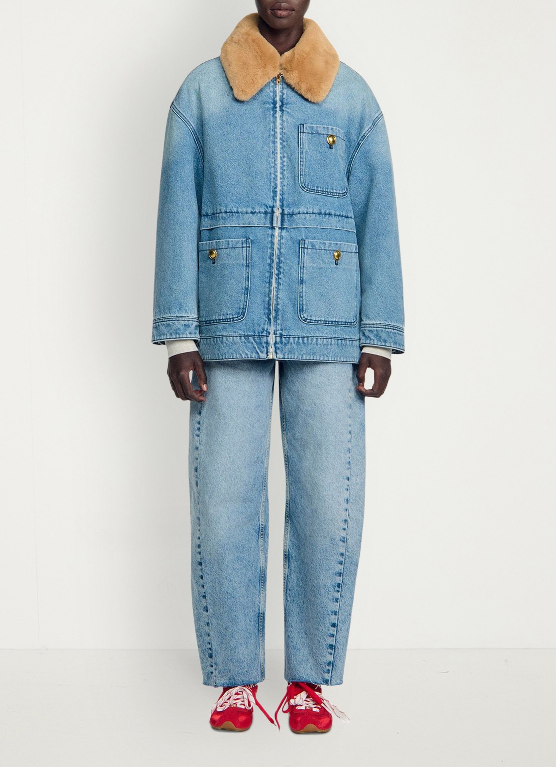 Sandro Spijkerjas met imitatiebontkraag - voorkant 2 denim