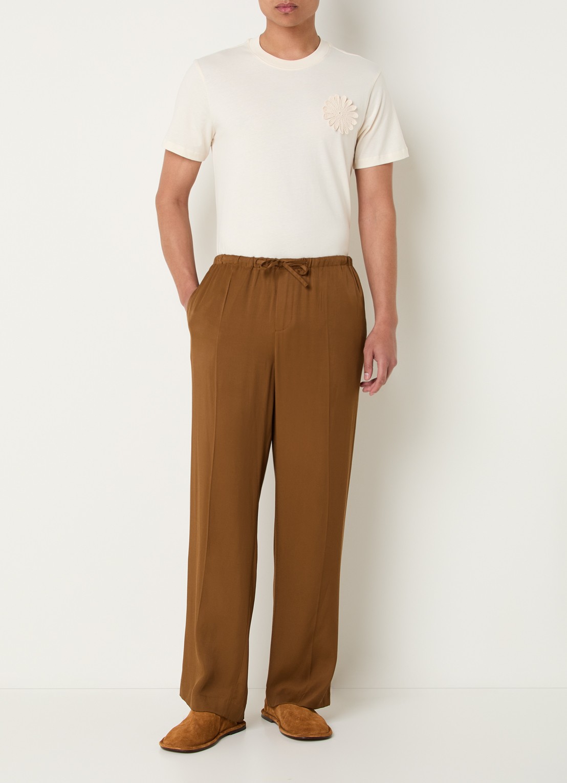 Sandro Straight fit broek met steekzakken - voorkant 4 bruin