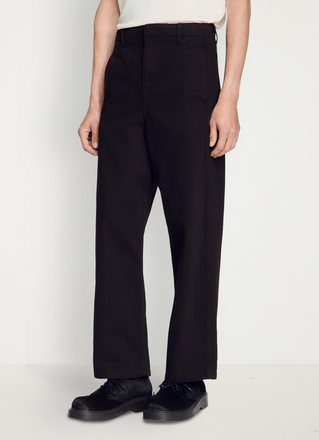 Sandro Straight fit pantalon met steekzakken - detail 4 chocoladebruin