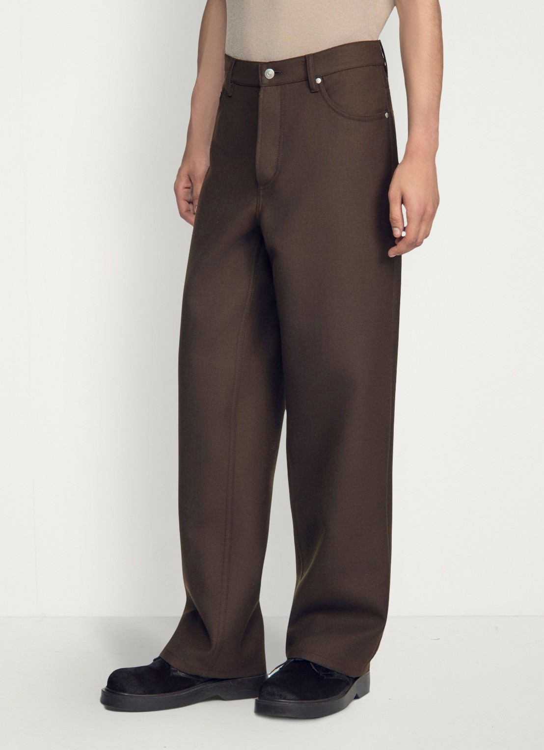 Sandro Straight fit pantalon met steekzakken - detail taupe