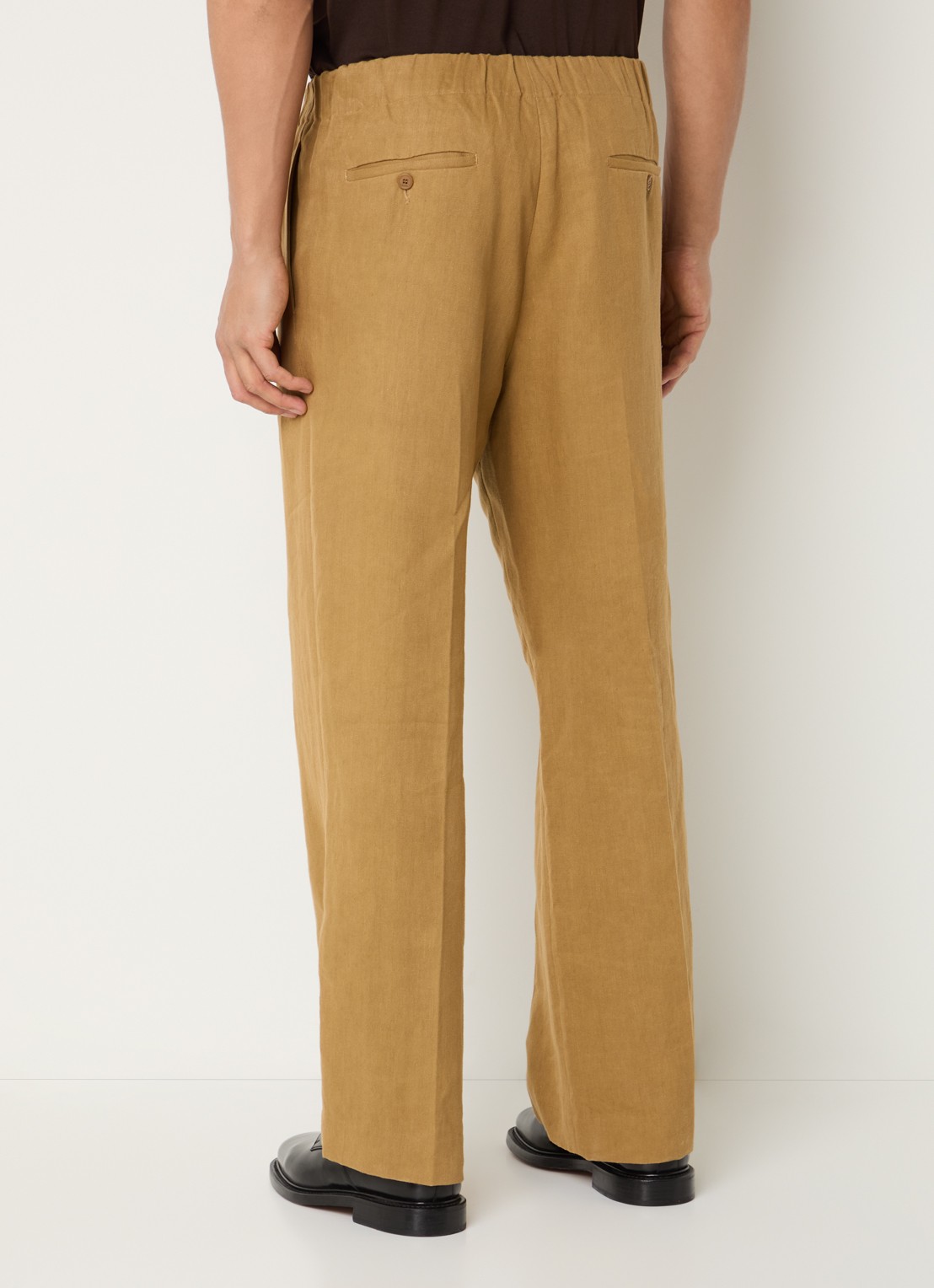 Sandro Straight fit pantalon van linnen met steekzakken - achterkant 3 mosterd
