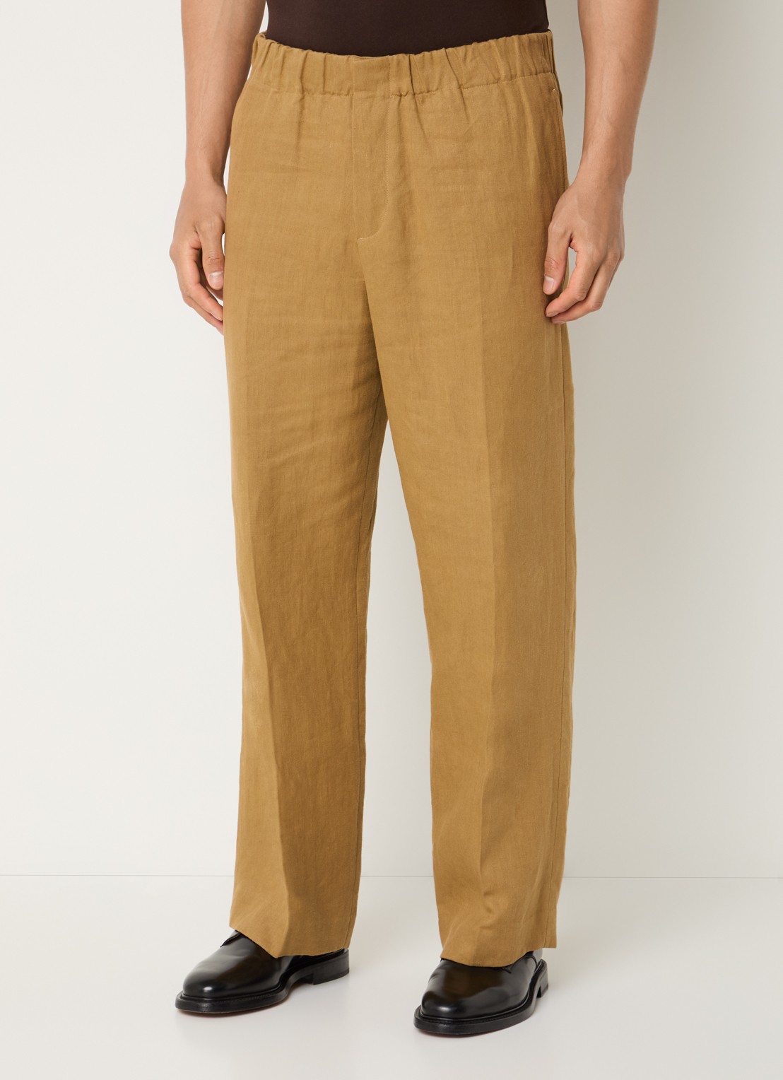 Sandro Straight fit pantalon van linnen met steekzakken - detail 4 mosterd