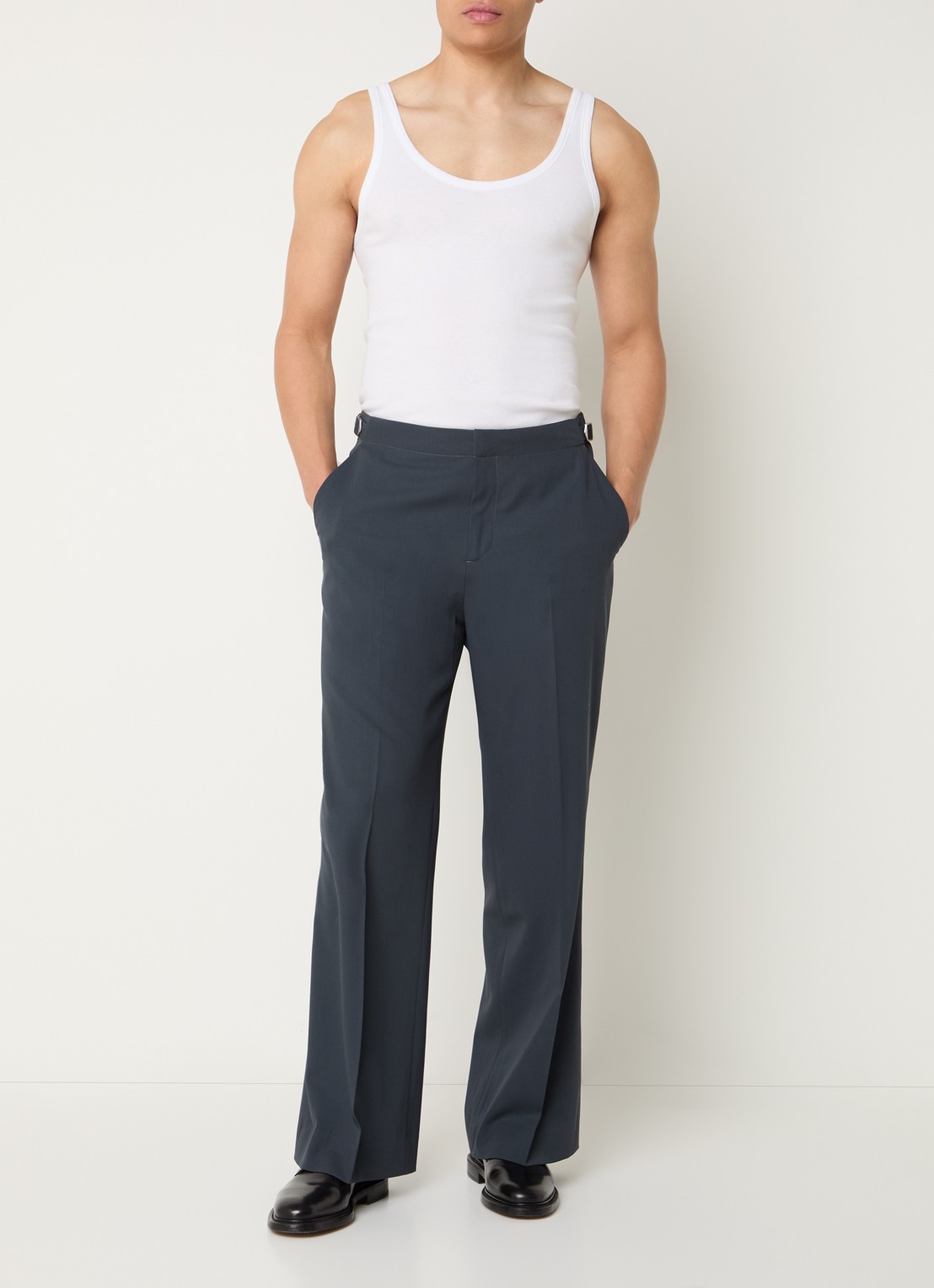 Sandro Straight fit pantalon van scheerwol met steekzakken - voorkant 3 antraciet