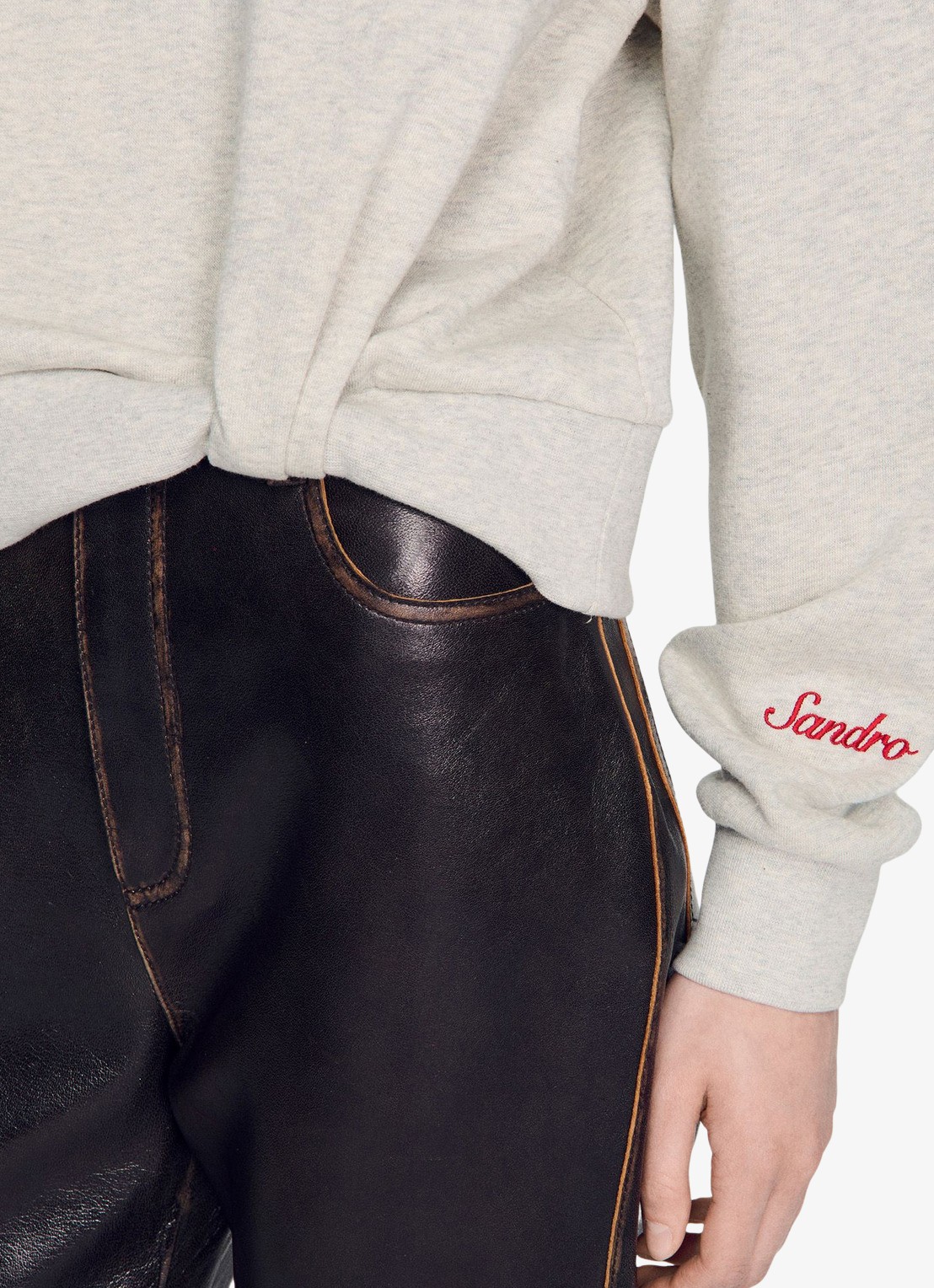 Sandro Sweater met gemêleerd dessin en logo - detail 3 lichtgrijs