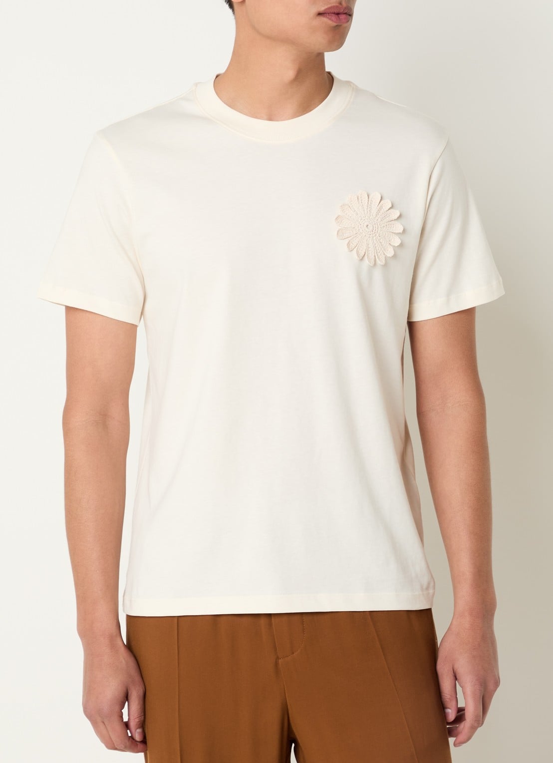 Sandro T-shirt met bloemborduring - detail 2 gebroken wit