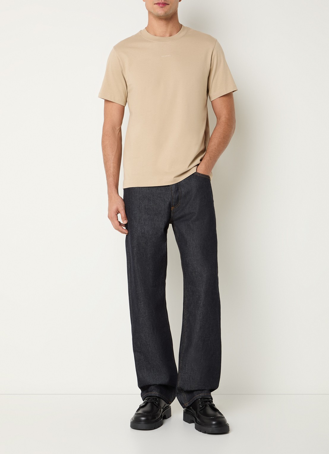 Sandro T-shirt met logo - voorkant 3 beige