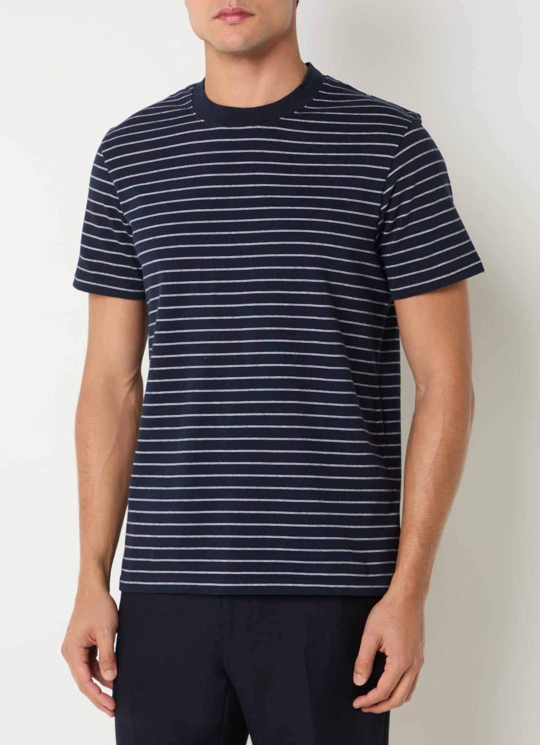 Sandro T-shirt met streepprint - detail 2 donkerblauw