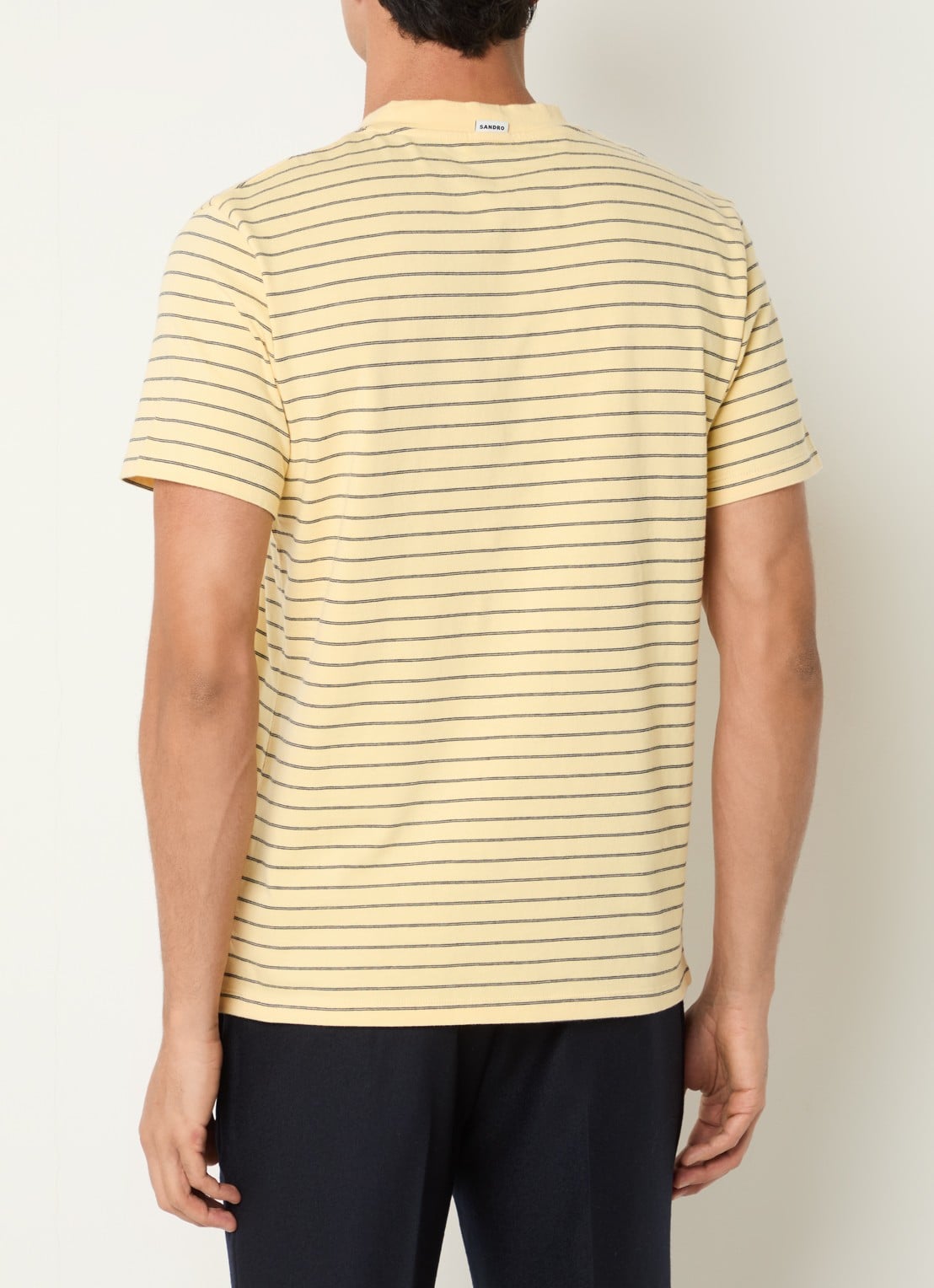 Sandro T-shirt met streepprint - achterkant geel
