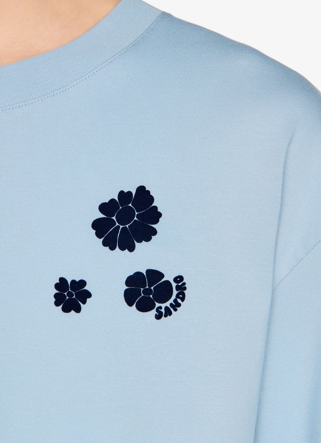 Sandro T-shirt van katoen met bloemenprint - detail 5 sky blue / lichtblauw