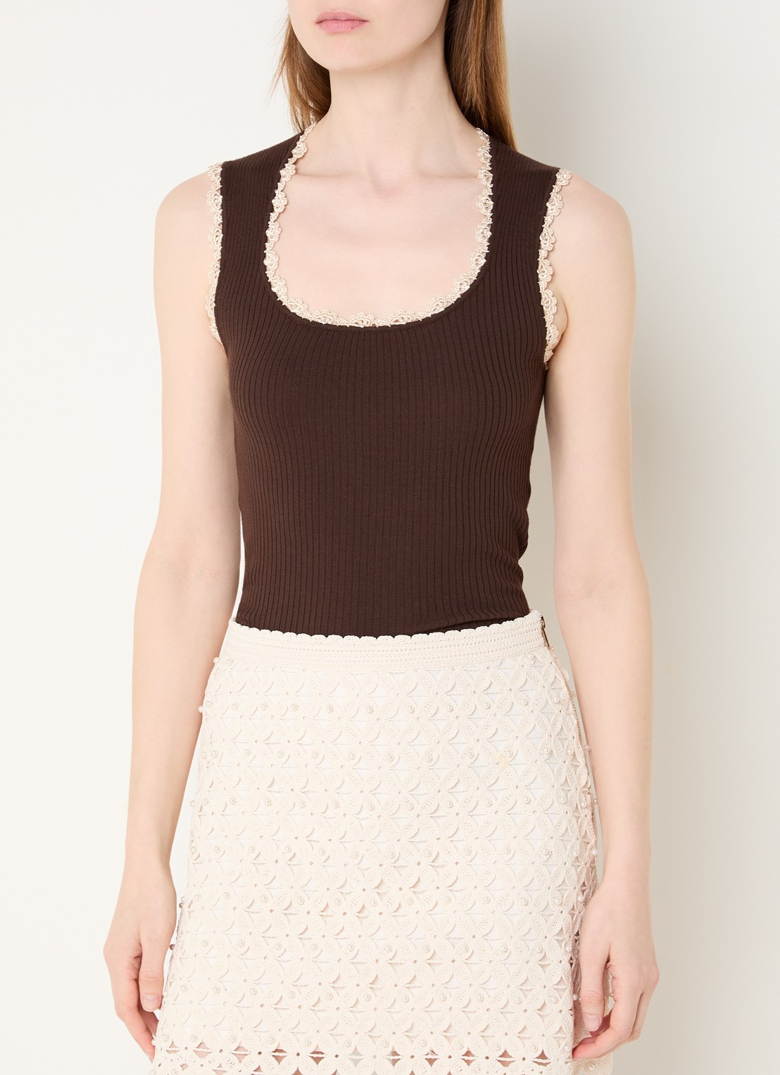 Sandro Tanktop met borduring en ribstructuur - detail 4 bruin
