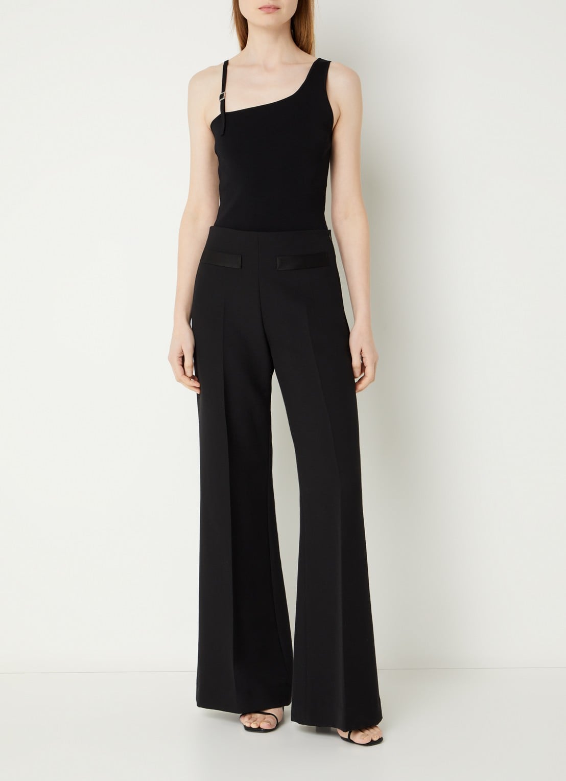 Sandro Top met asymmetrische hals - voorkant 2 zwart