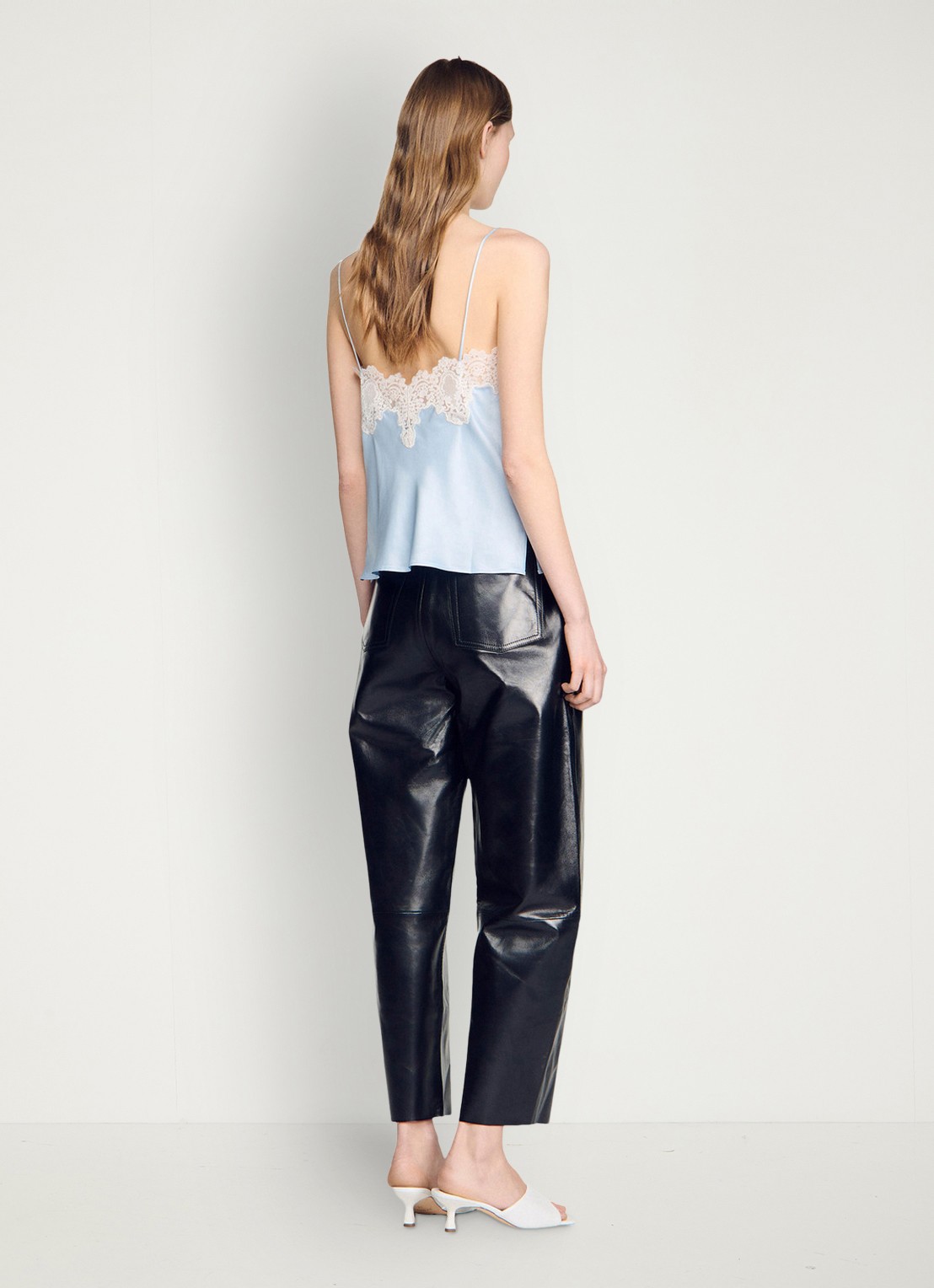 Sandro Top met details van kant - achterkant 7 lichtblauw