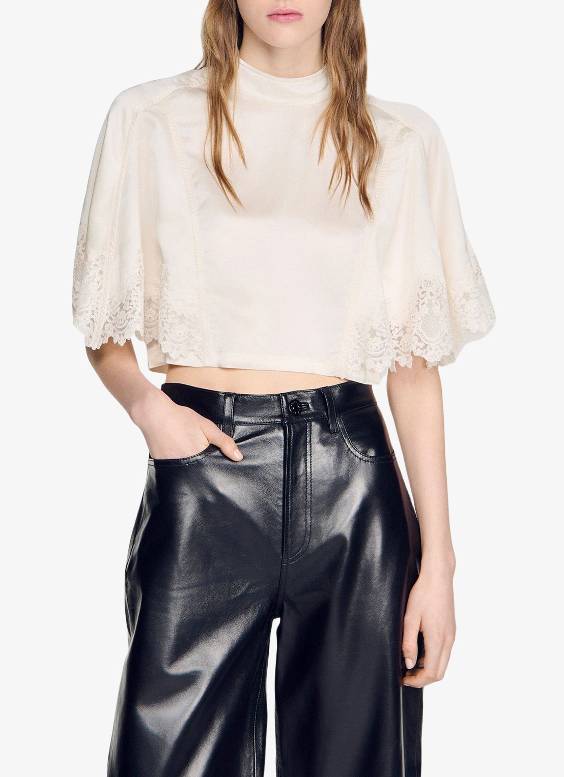 Sandro Top met opstaande kraag en details van kant - detail 4 beige