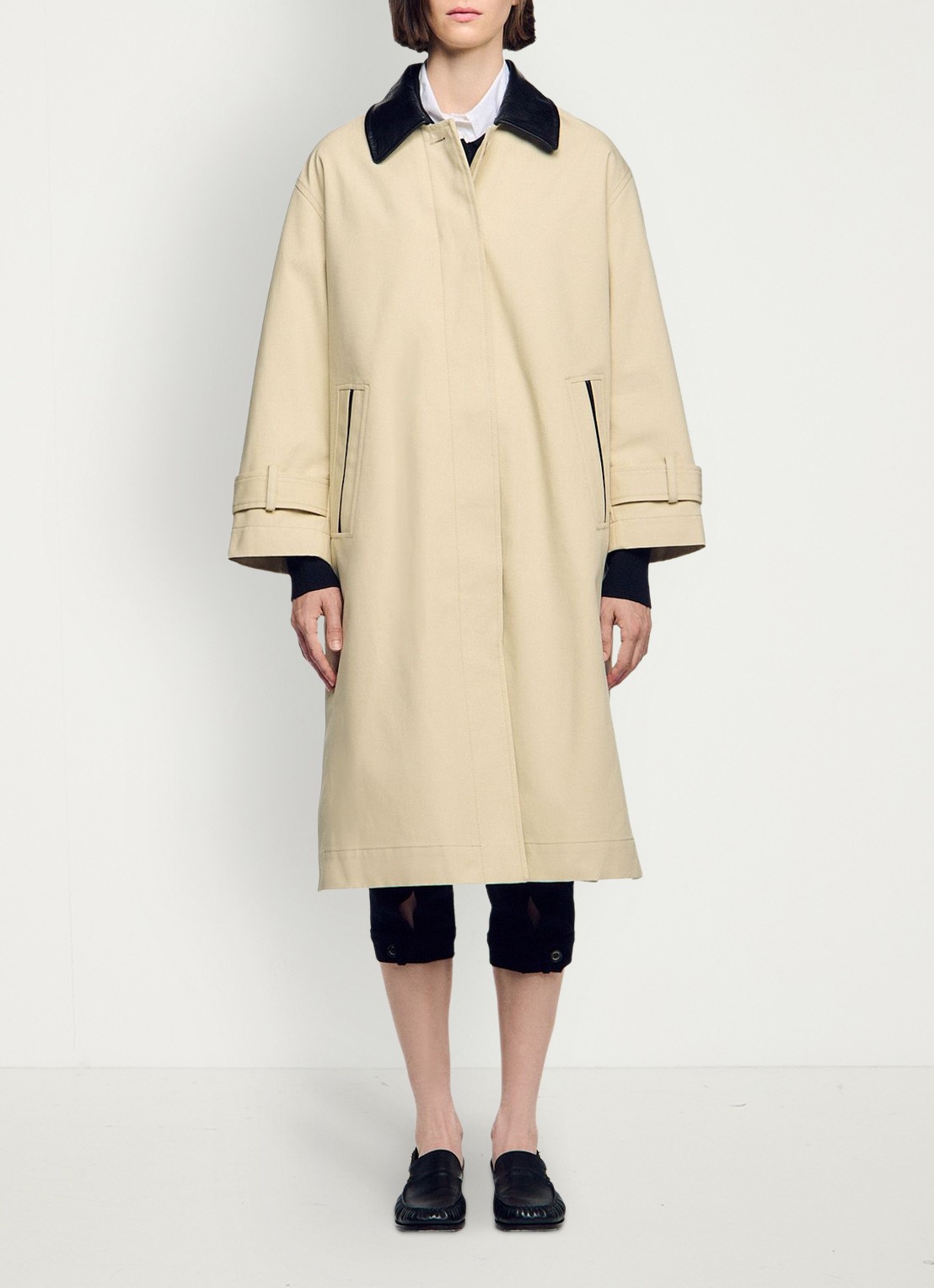Sandro Trenchcoat met leren details - voorkant 6 beige