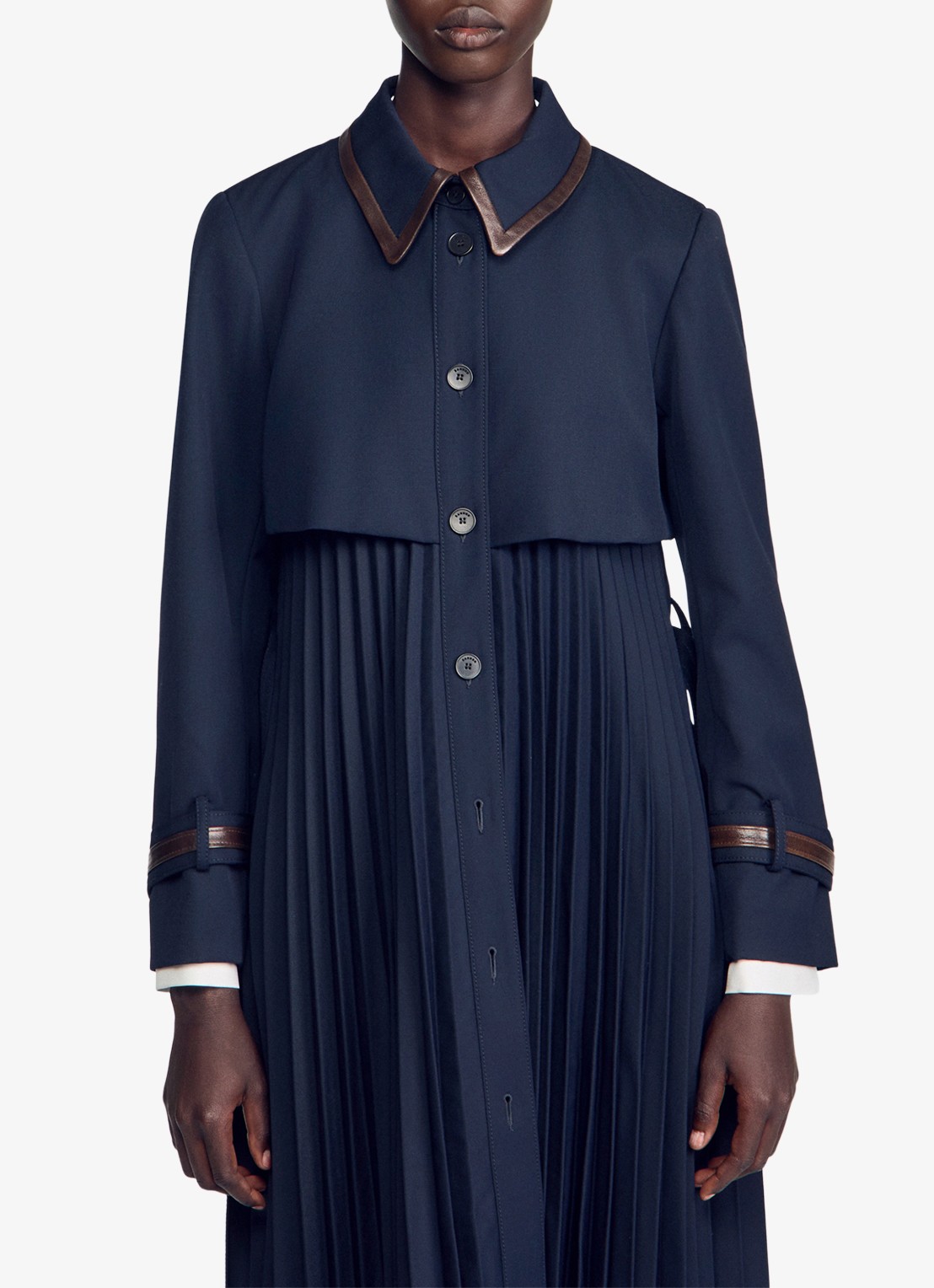 Sandro Trenchcoat met plooien - detail 3 blauw