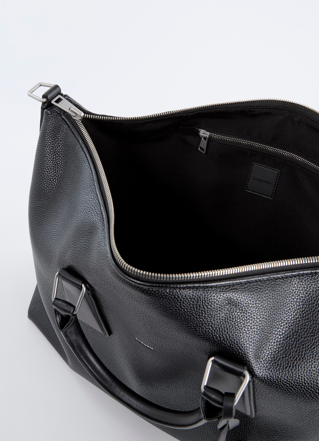 Sandro Weekendtas met leren details en afneembare schouderriem - detail 2 zwart