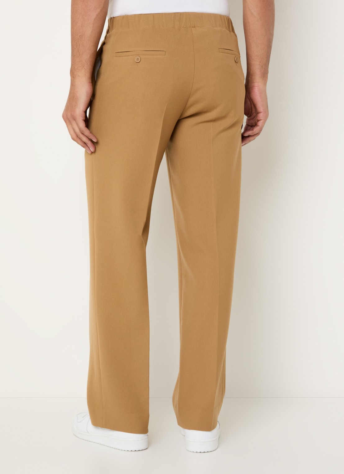 Sandro Wide fit pantalon met steekzakken en persplooi - achterkant khaki