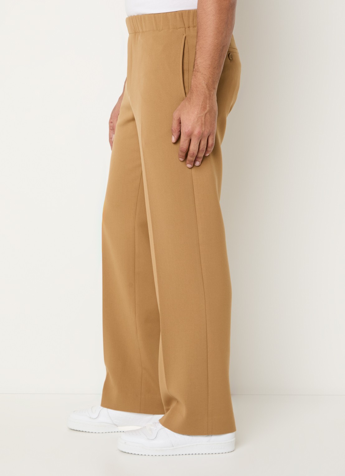 Sandro Wide fit pantalon met steekzakken en persplooi - detail 5 khaki