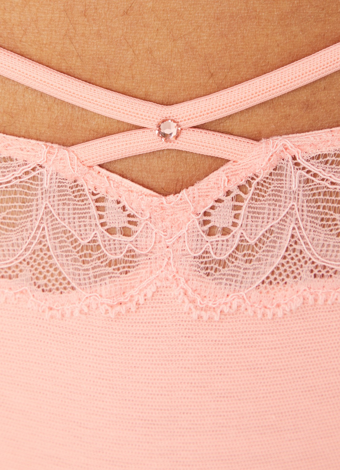 Sarda Bremer tanga van mesh - detail 3 beige